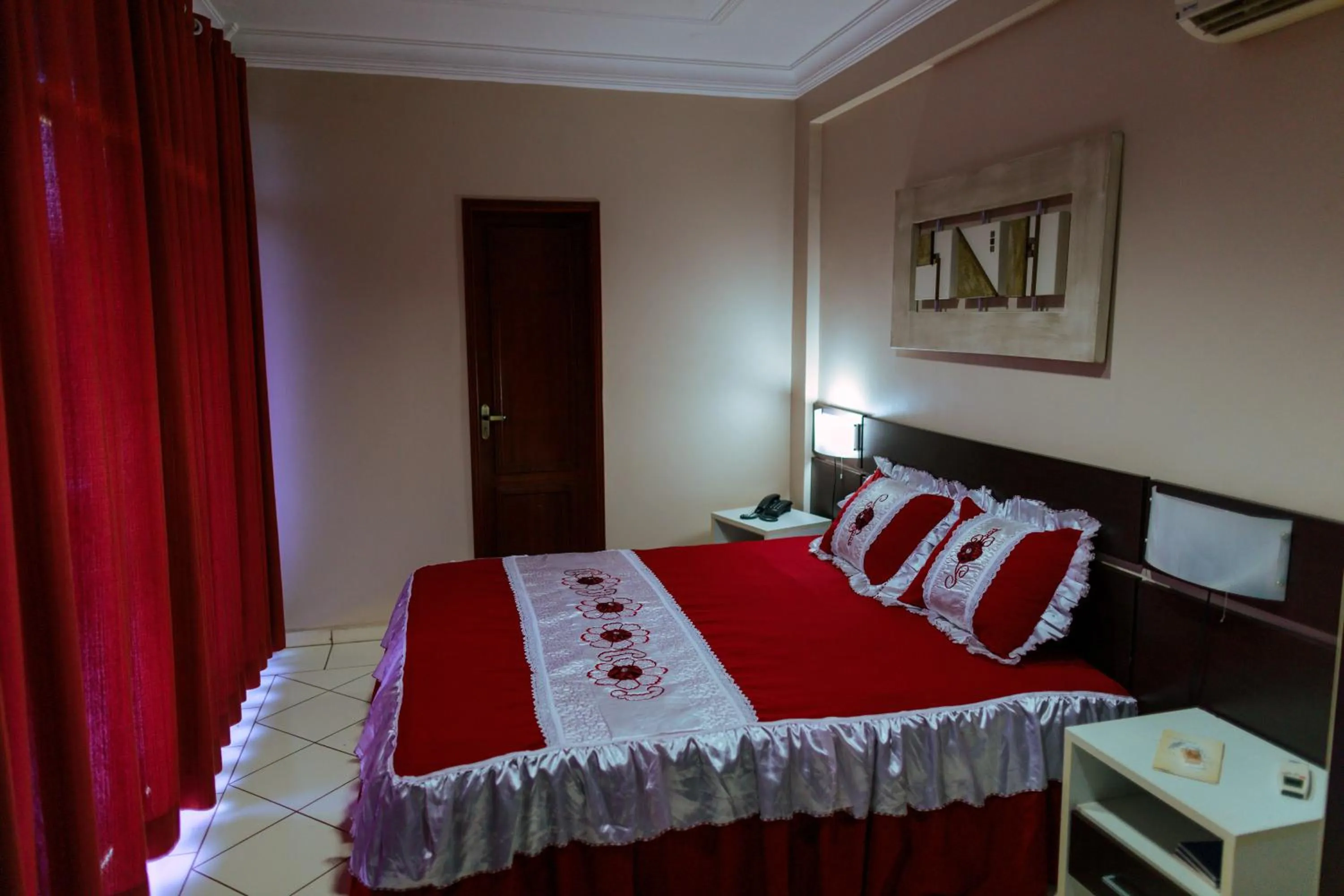 Bedroom, Bed in Hotel Floresta do Carajas