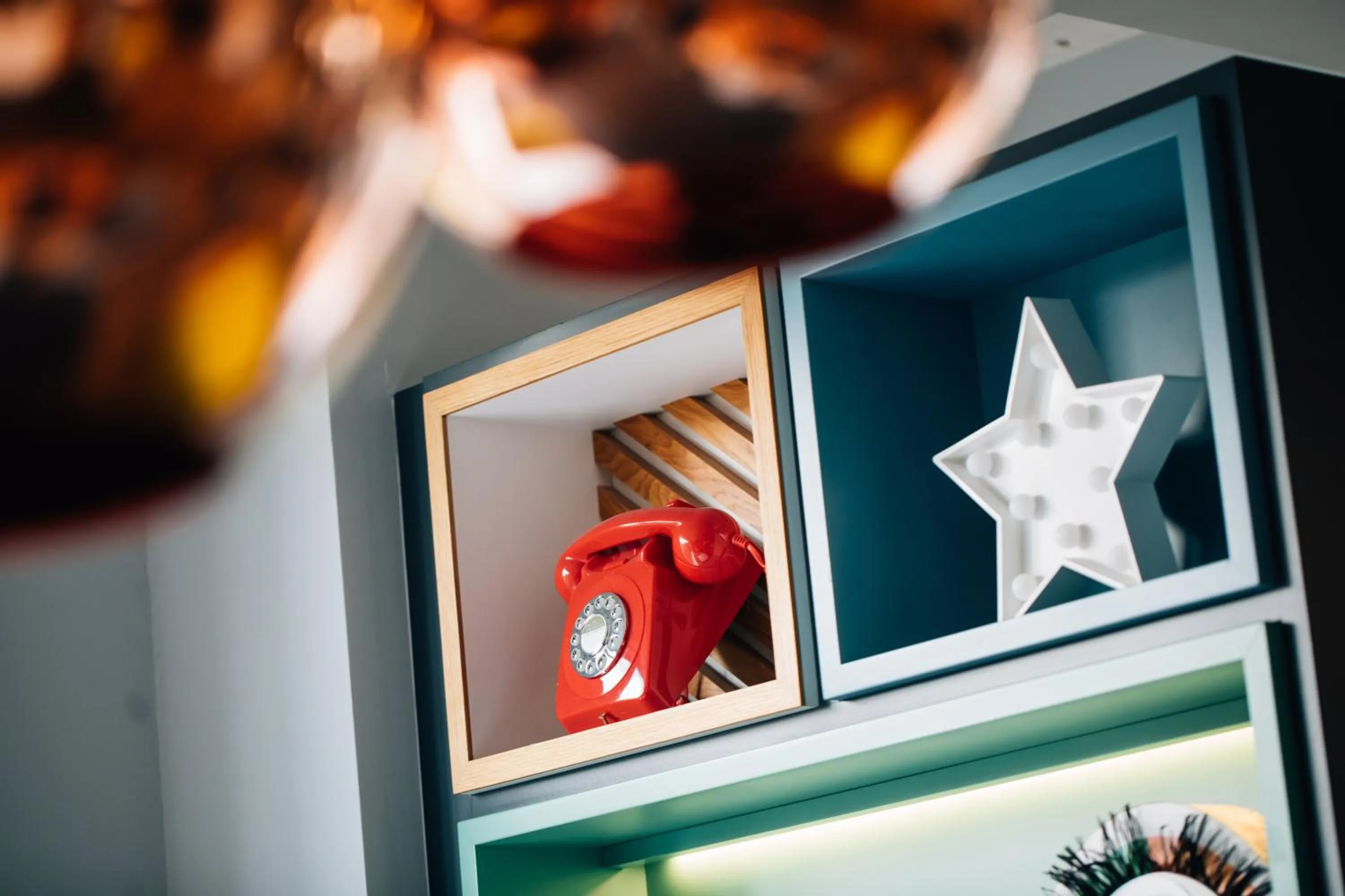 Decorative detail in Holiday Inn Belfast by IHG