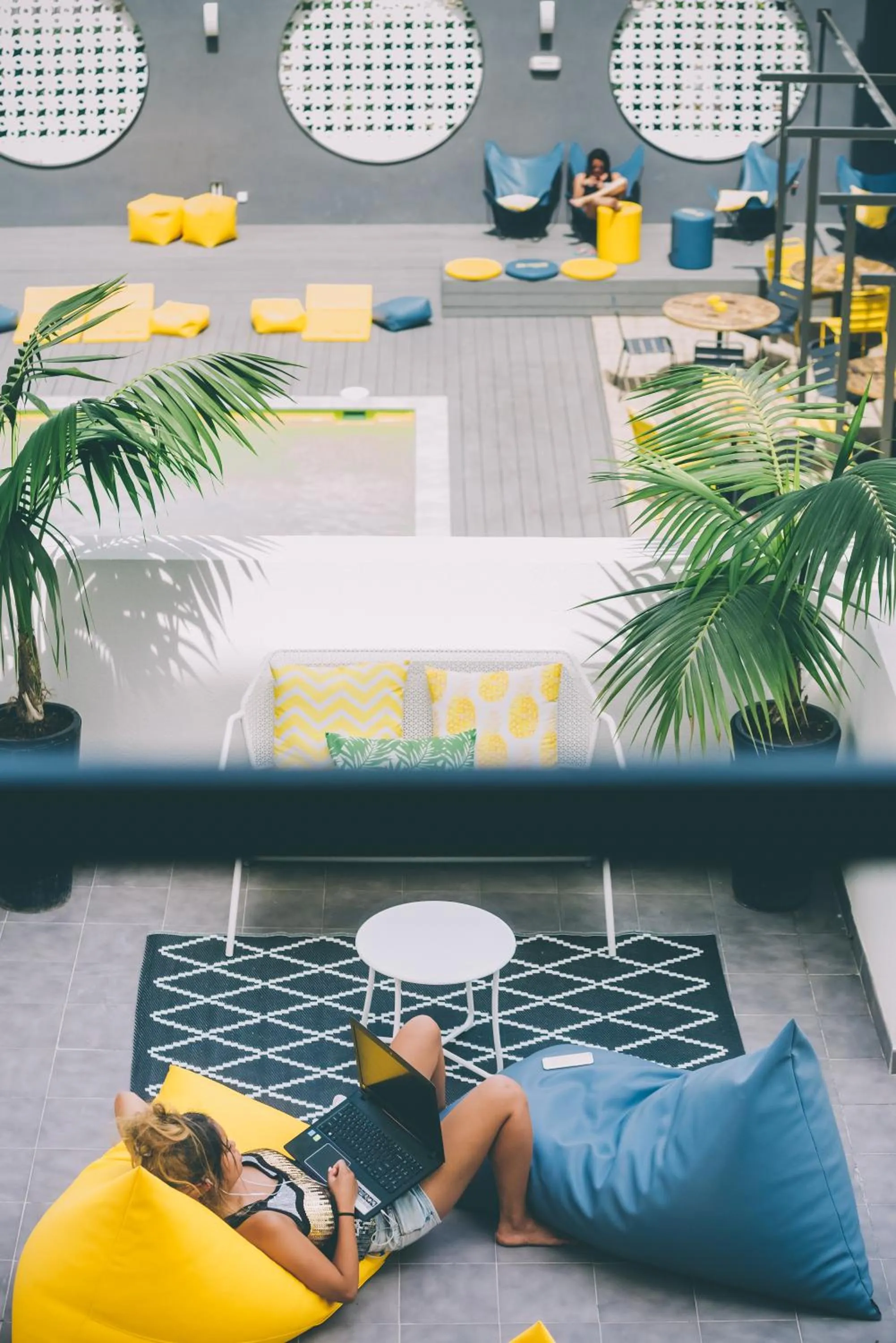 Pool view in AMISTAT Island Hostel Ibiza - ALBERGUE JUVENIL