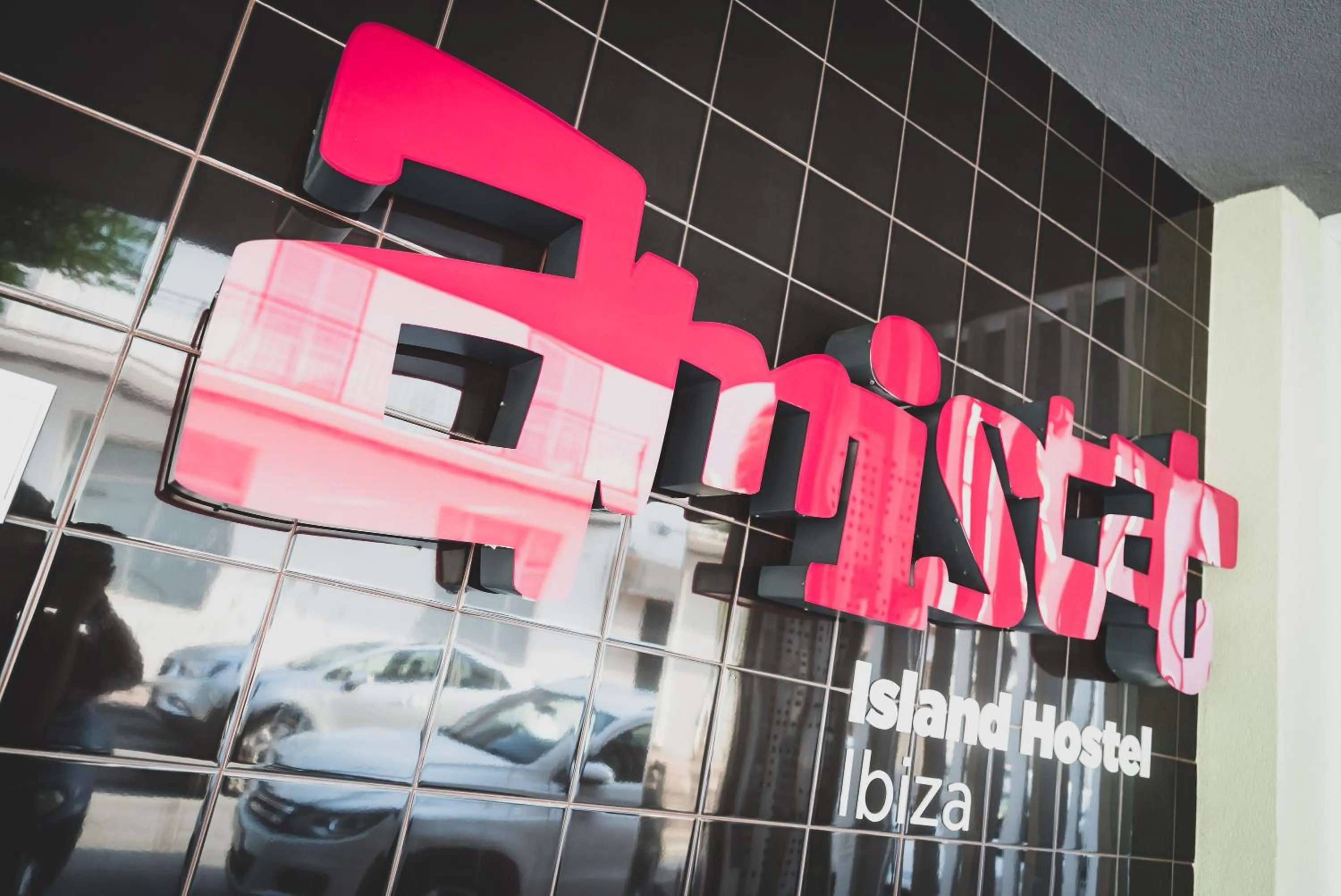 Property building in AMISTAT Island Hostel Ibiza - ALBERGUE JUVENIL