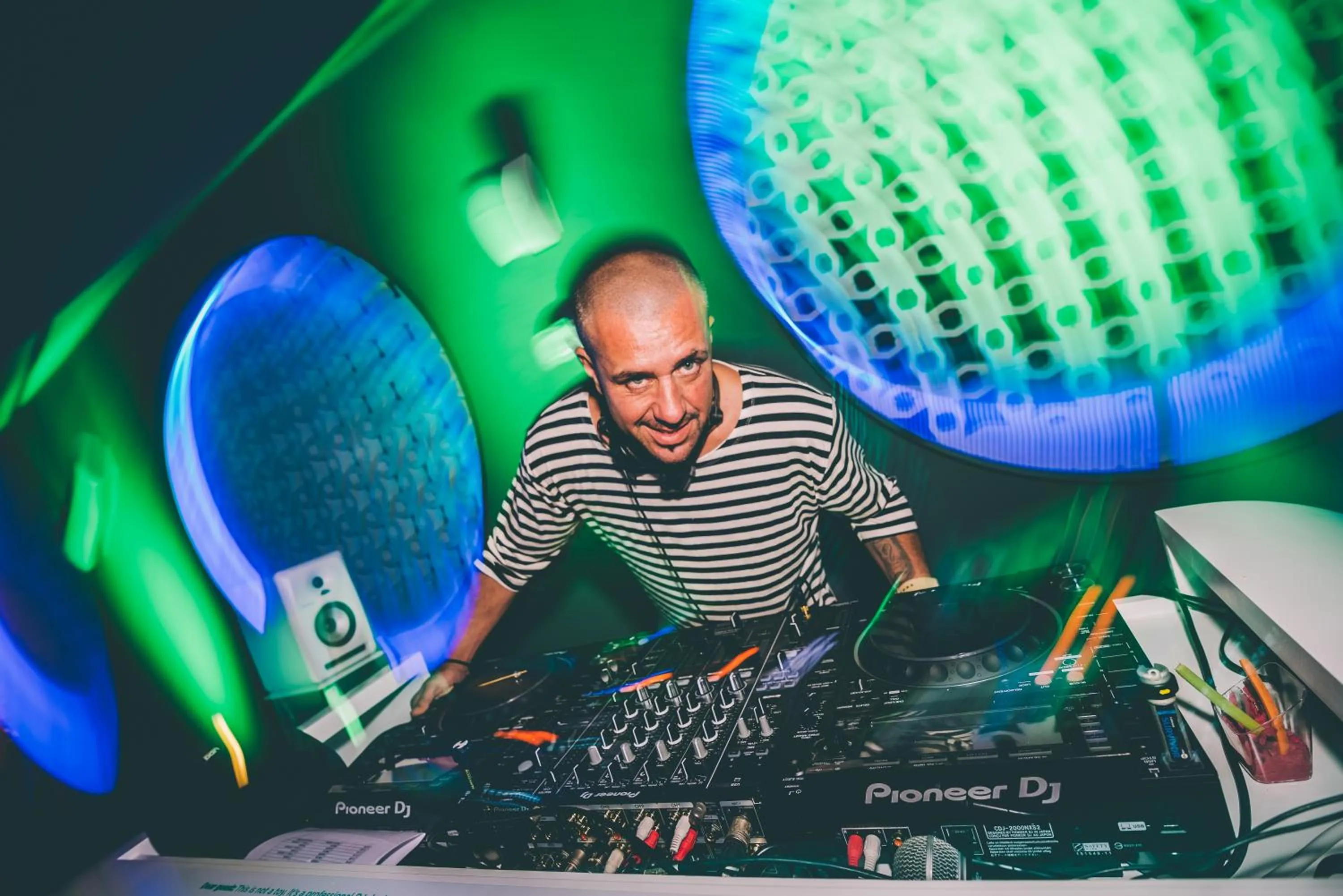 Nightclub / DJ in AMISTAT Island Hostel Ibiza - ALBERGUE JUVENIL