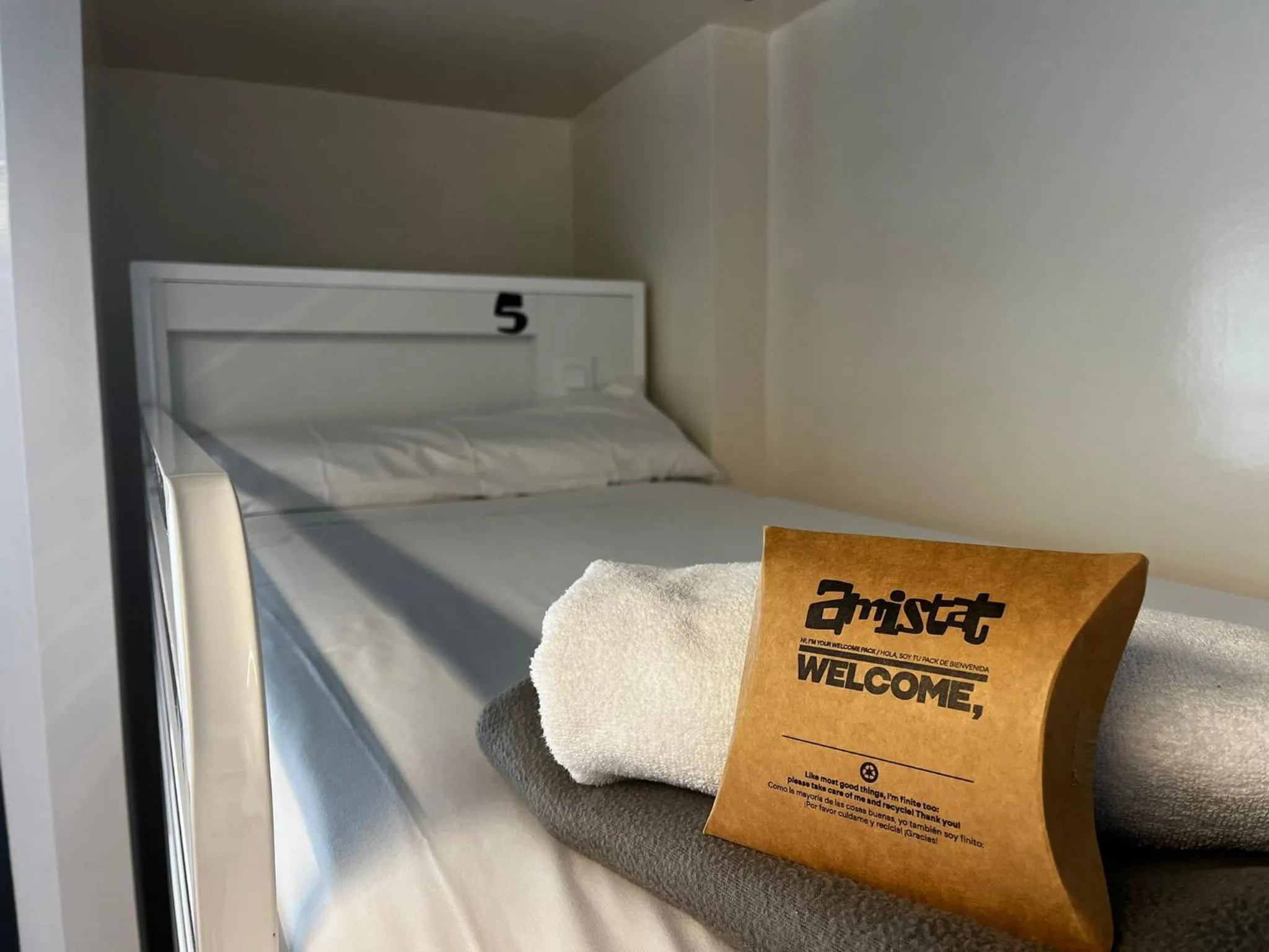 Bed in AMISTAT Island Hostel Ibiza - ALBERGUE JUVENIL