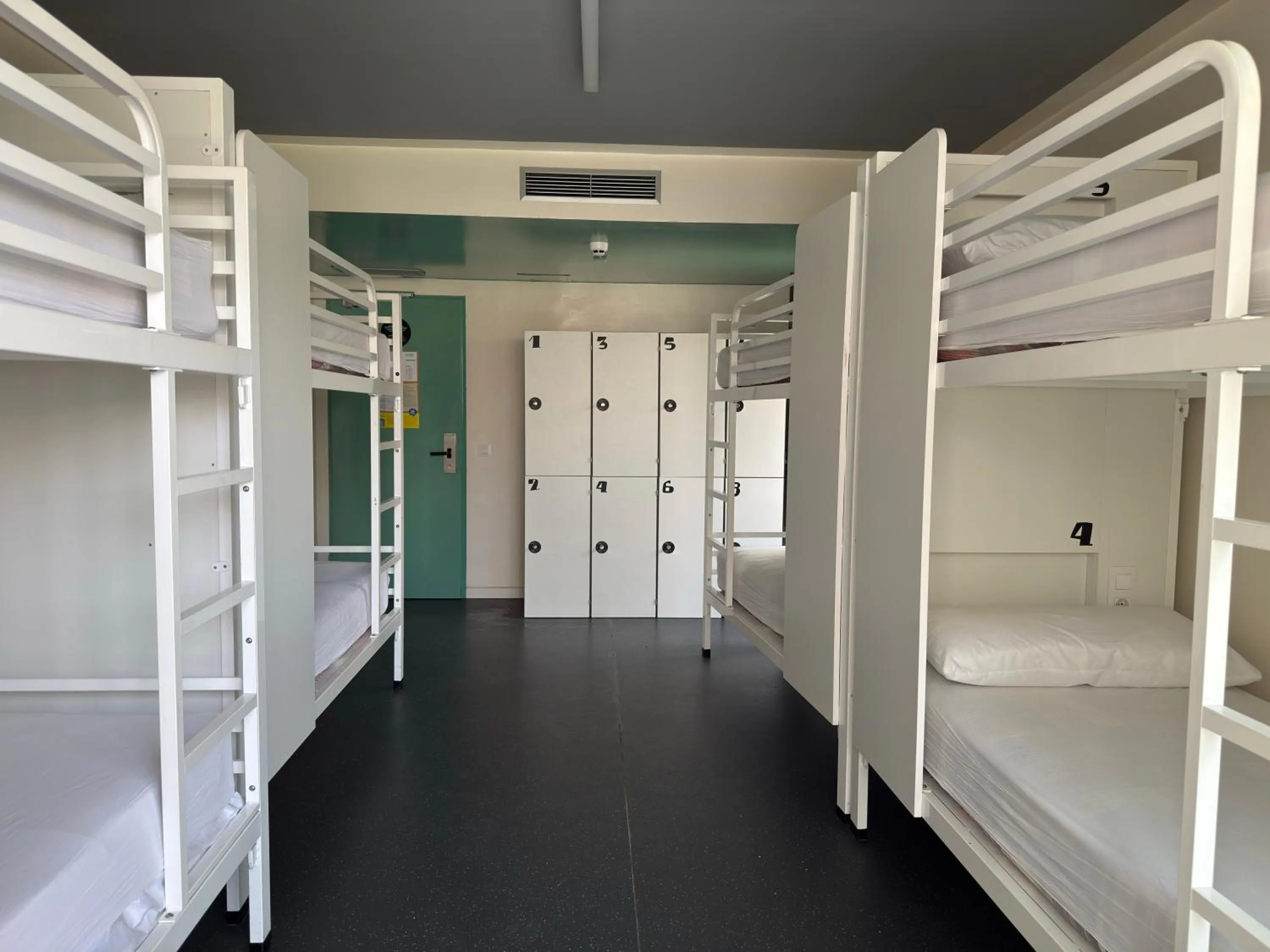 Bedroom, Bed in AMISTAT Island Hostel Ibiza - ALBERGUE JUVENIL