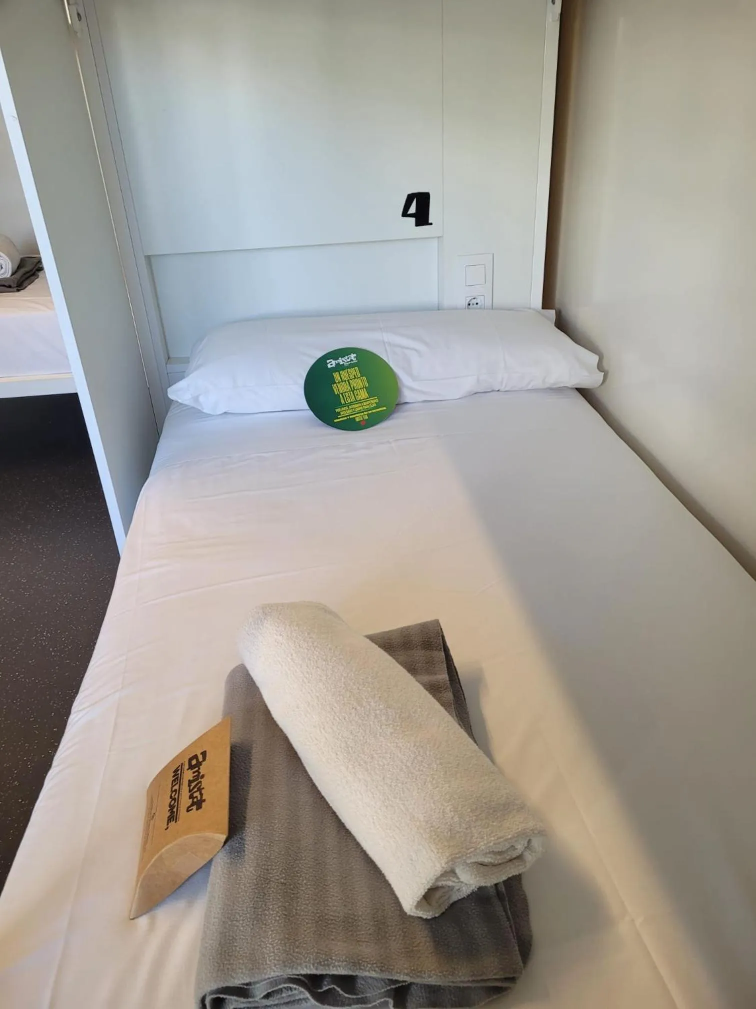 Bed in AMISTAT Island Hostel Ibiza - ALBERGUE JUVENIL