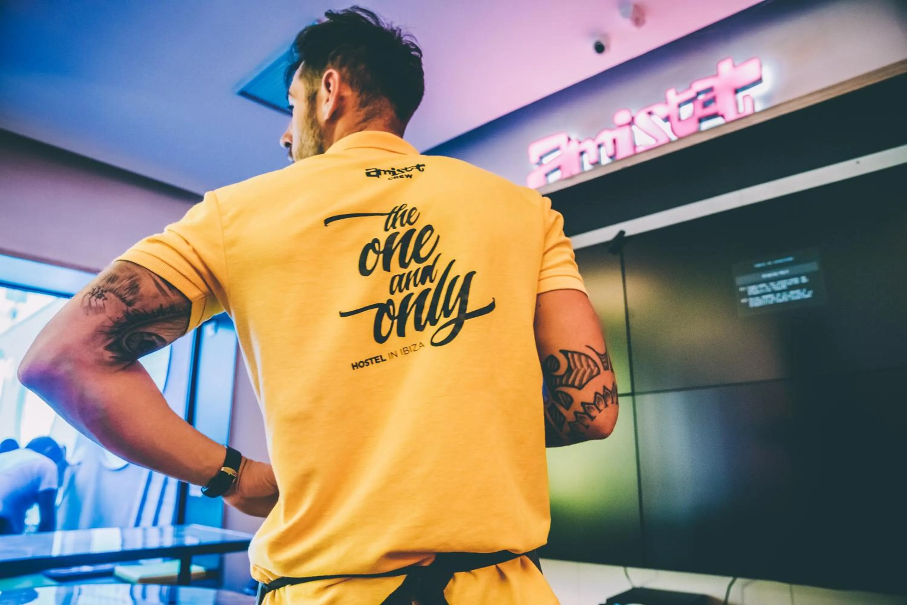 Staff in AMISTAT Island Hostel Ibiza - ALBERGUE JUVENIL