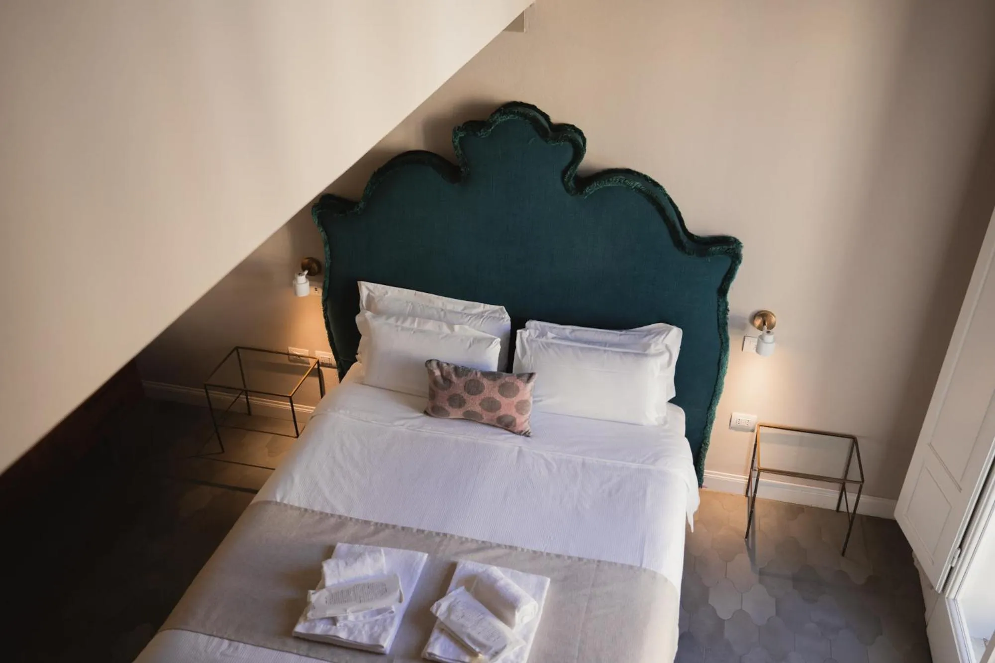 Bed in La Fonderia Firenze