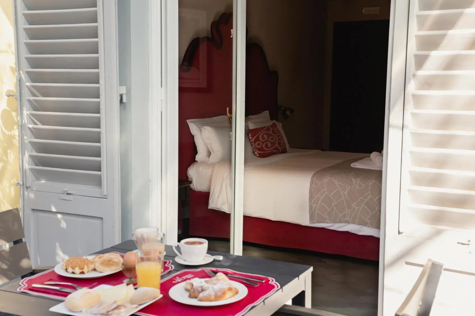 Bed in La Fonderia Firenze