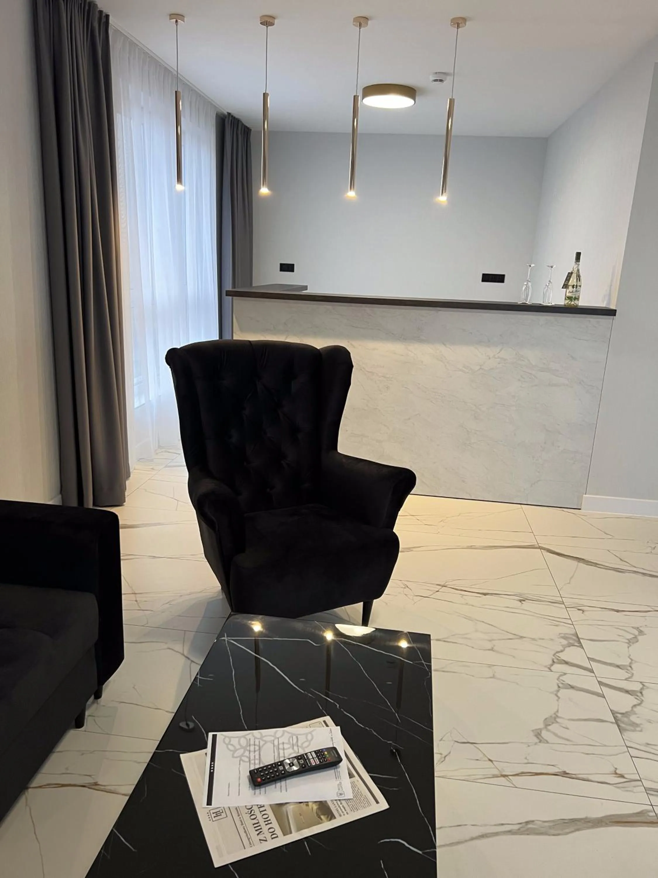 Hotel Lantier & Swimming Pool Zone