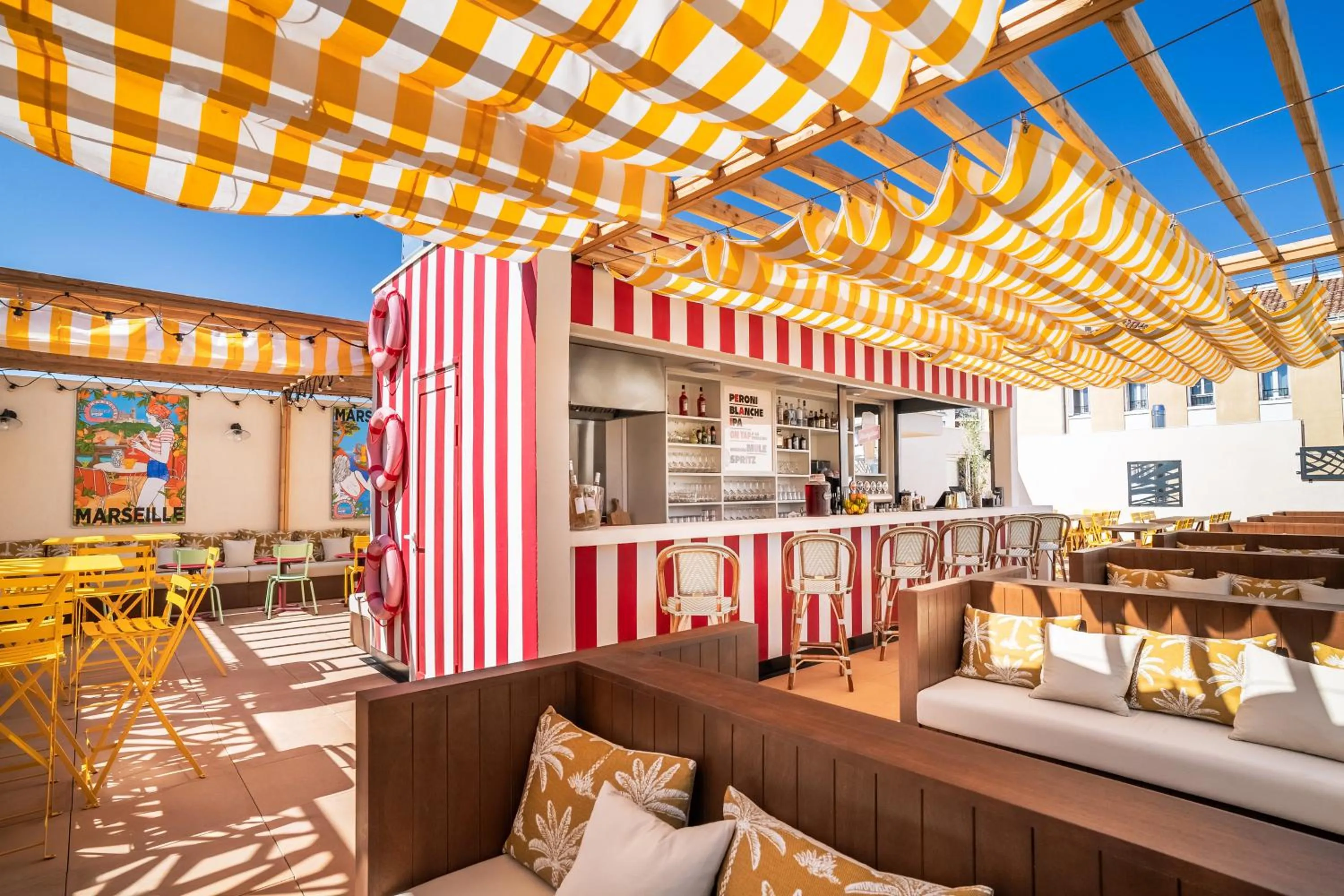 Patio in RockyPop Marseille Hôtel
