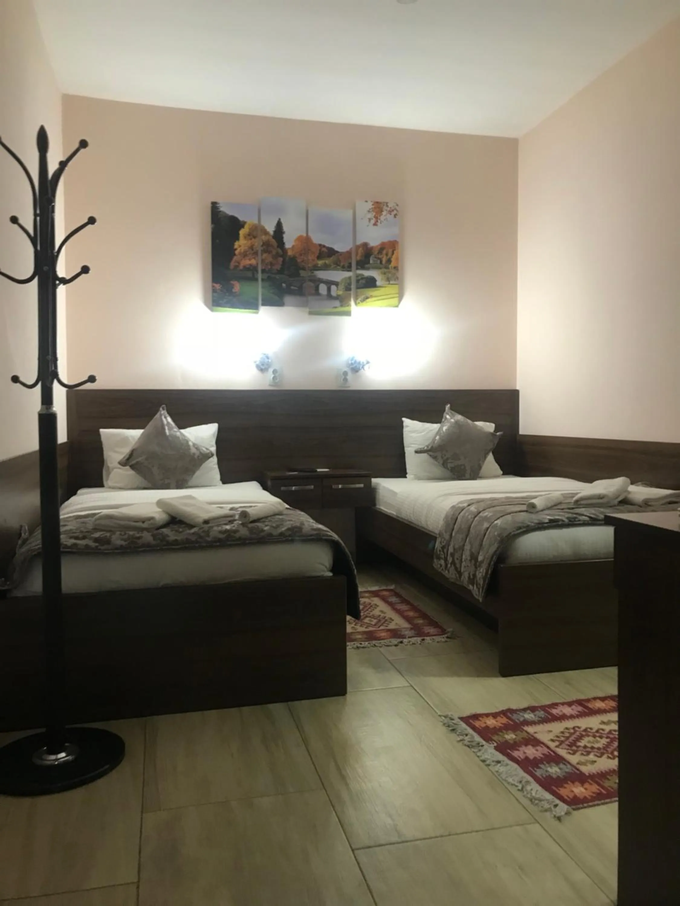Twin Room in Prenociste&Restoran DM