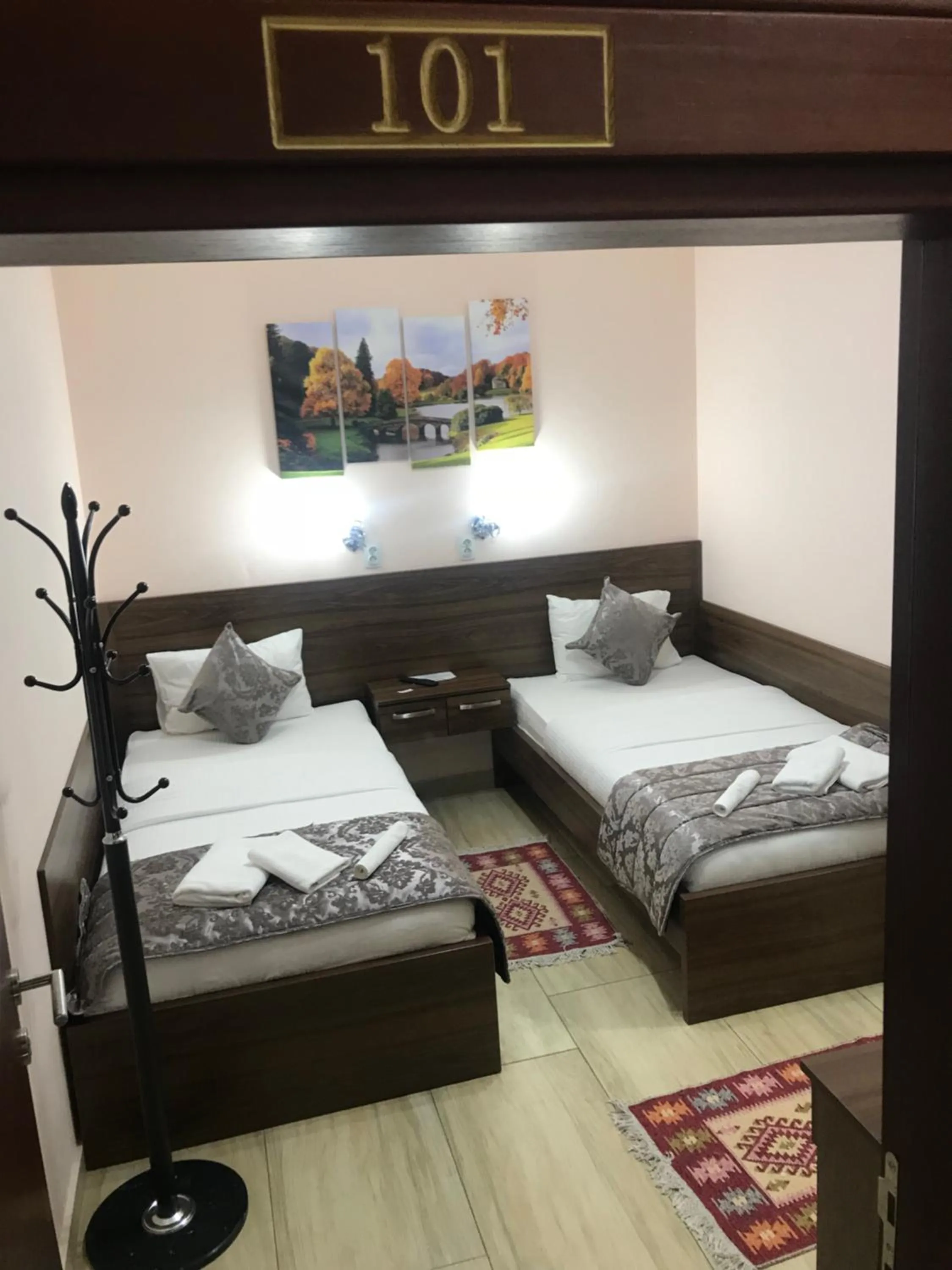 Twin Room in Prenociste&Restoran DM
