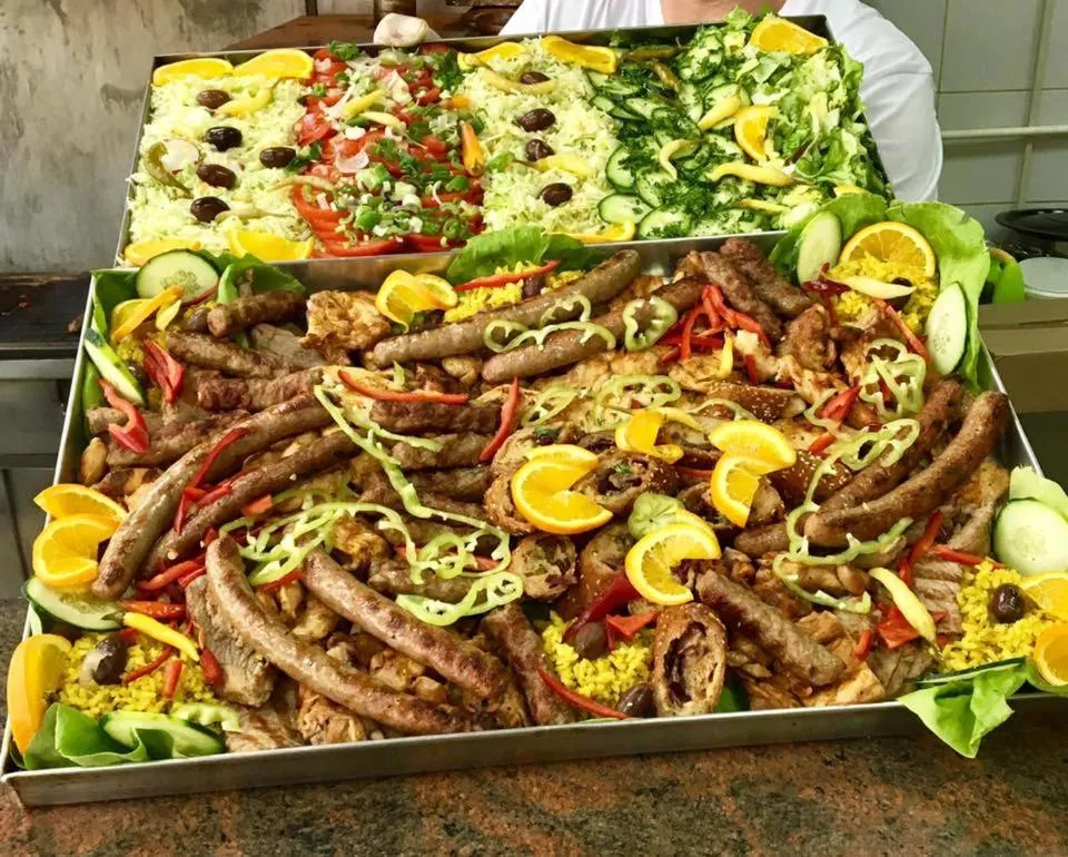 Restaurant/places to eat in Prenociste&Restoran DM