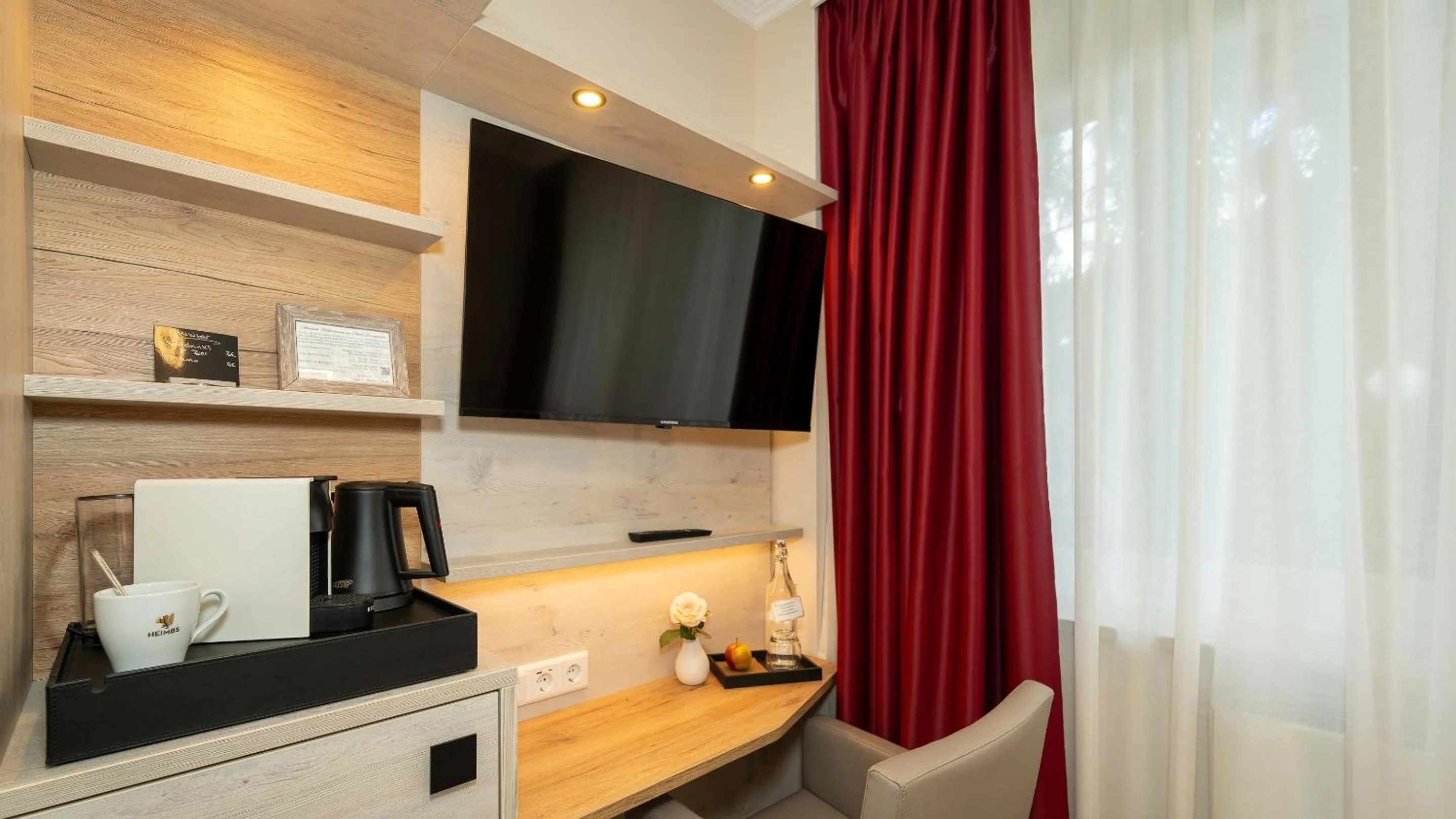 TV and multimedia in Boutique Hotel Rosengarten Hamburg