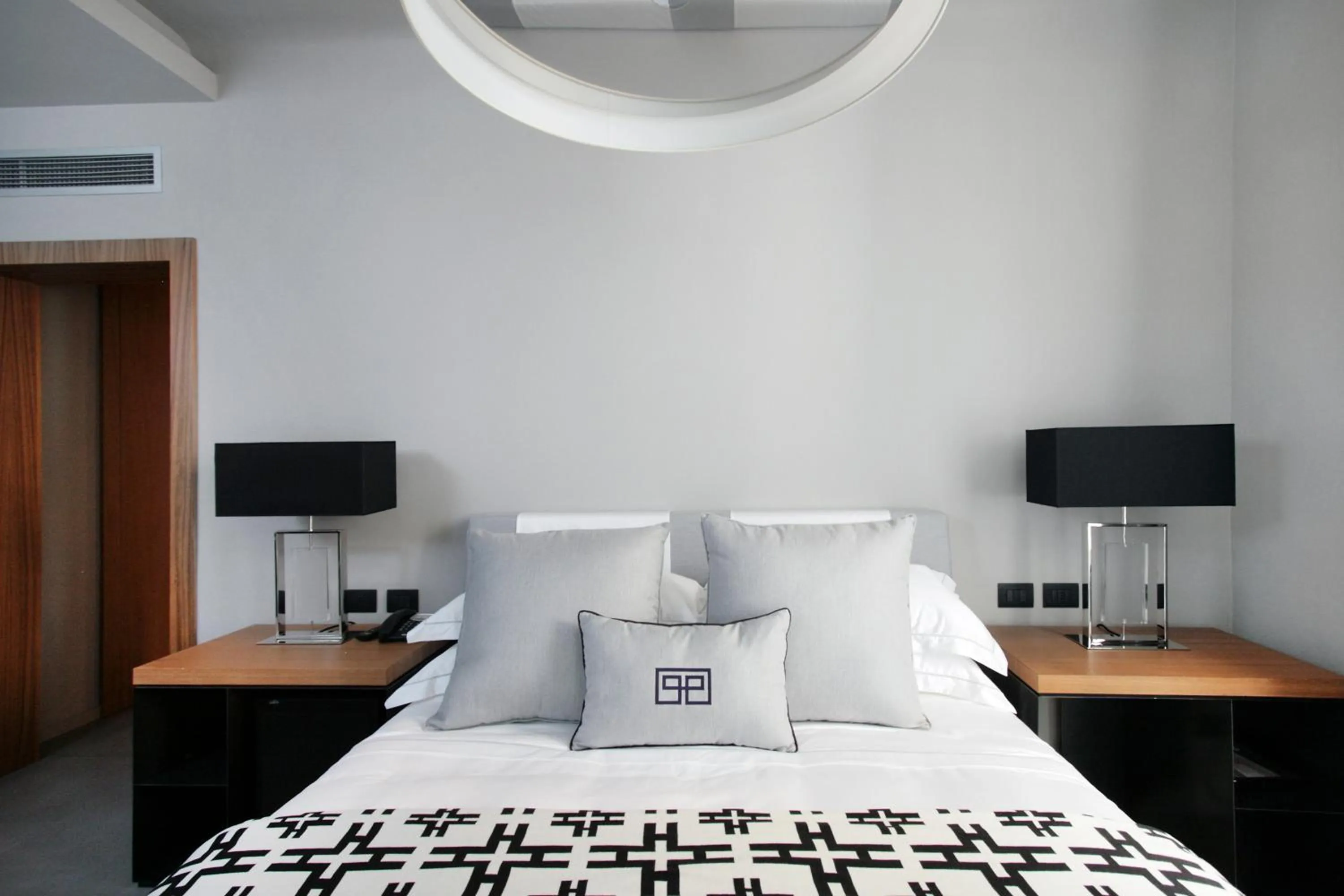 Bed in Parioli Place B&B