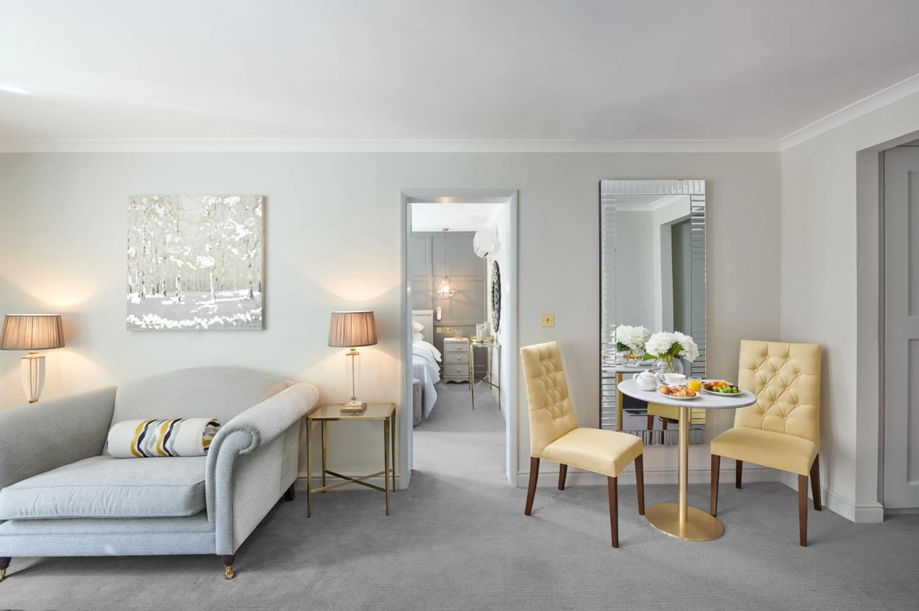 Living room, Bed in Burnham Beeches Hotel & Spa