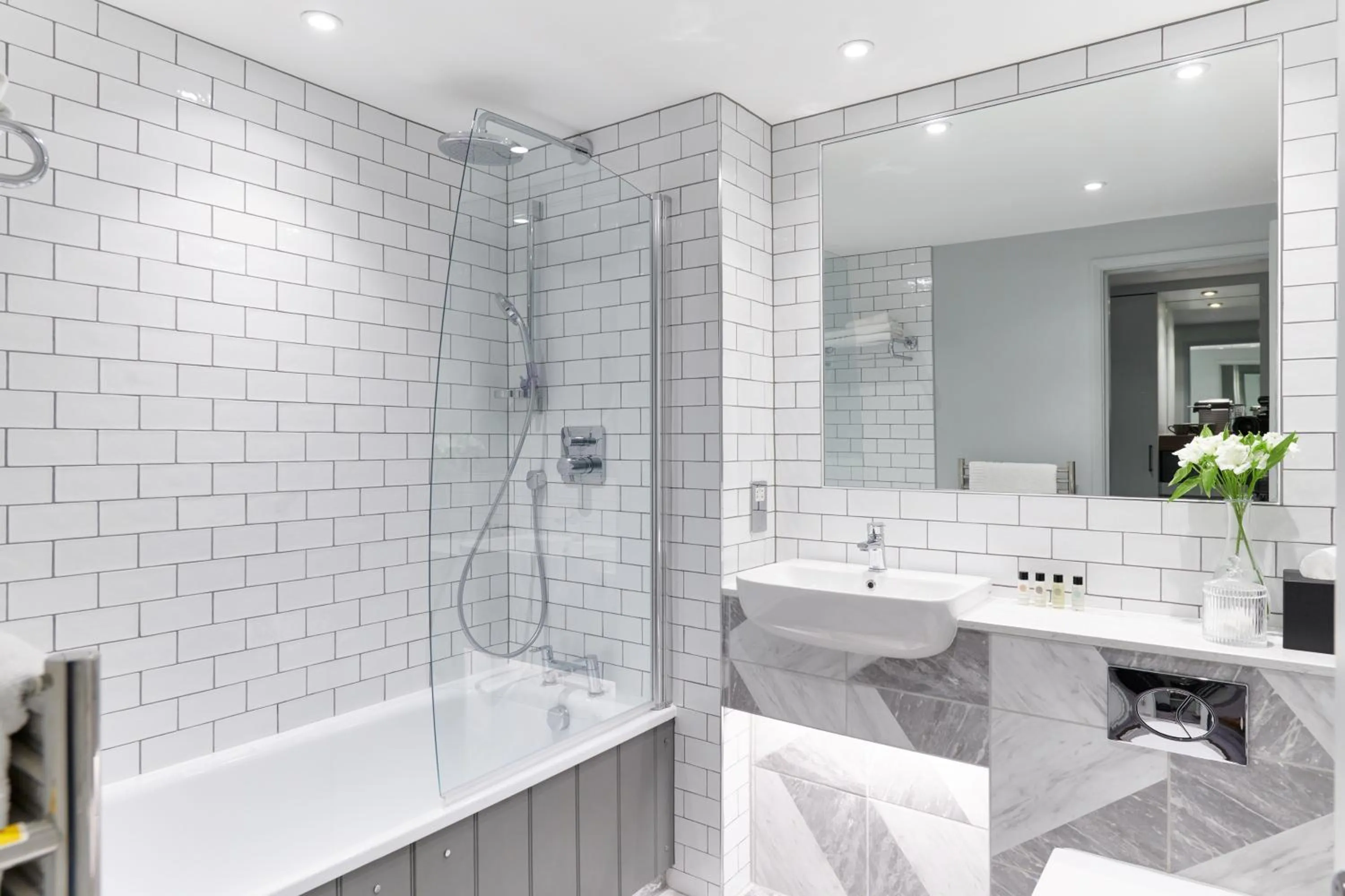 Shower in Burnham Beeches Hotel & Spa