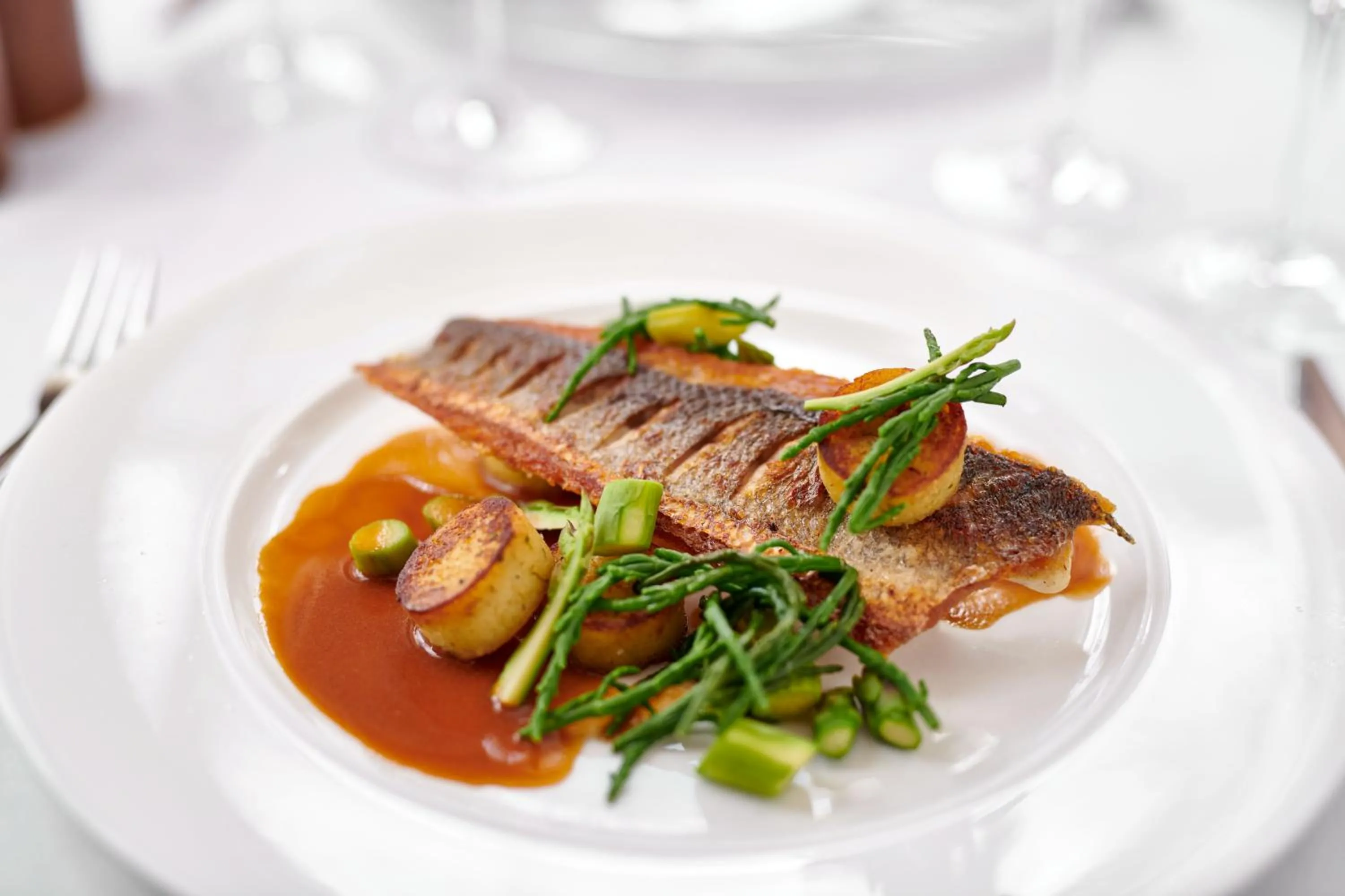 Restaurant/places to eat in Burnham Beeches Hotel & Spa