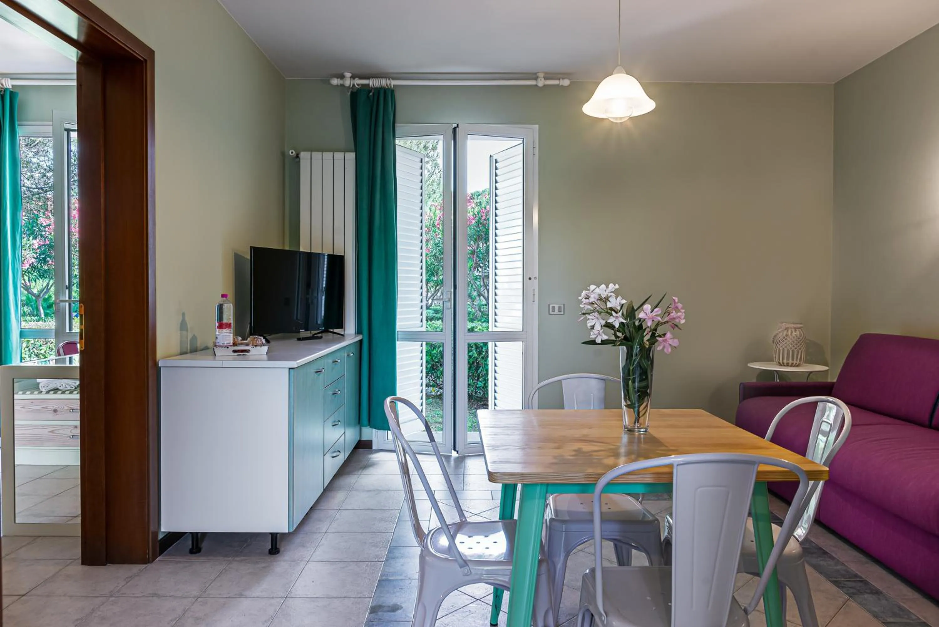 Living room in Oleandri Suite Hotel