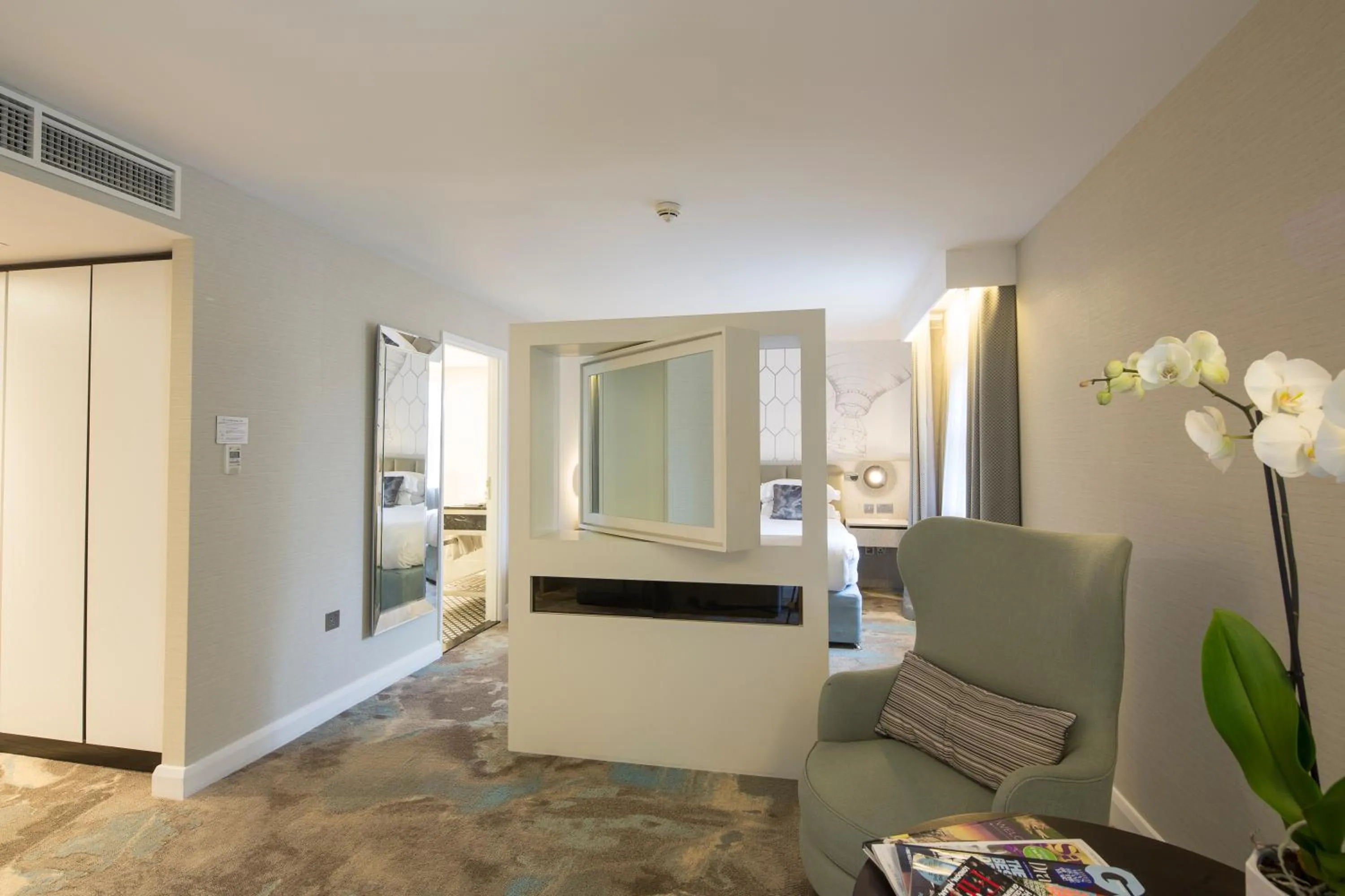 Bedroom in DoubleTree by Hilton Chester