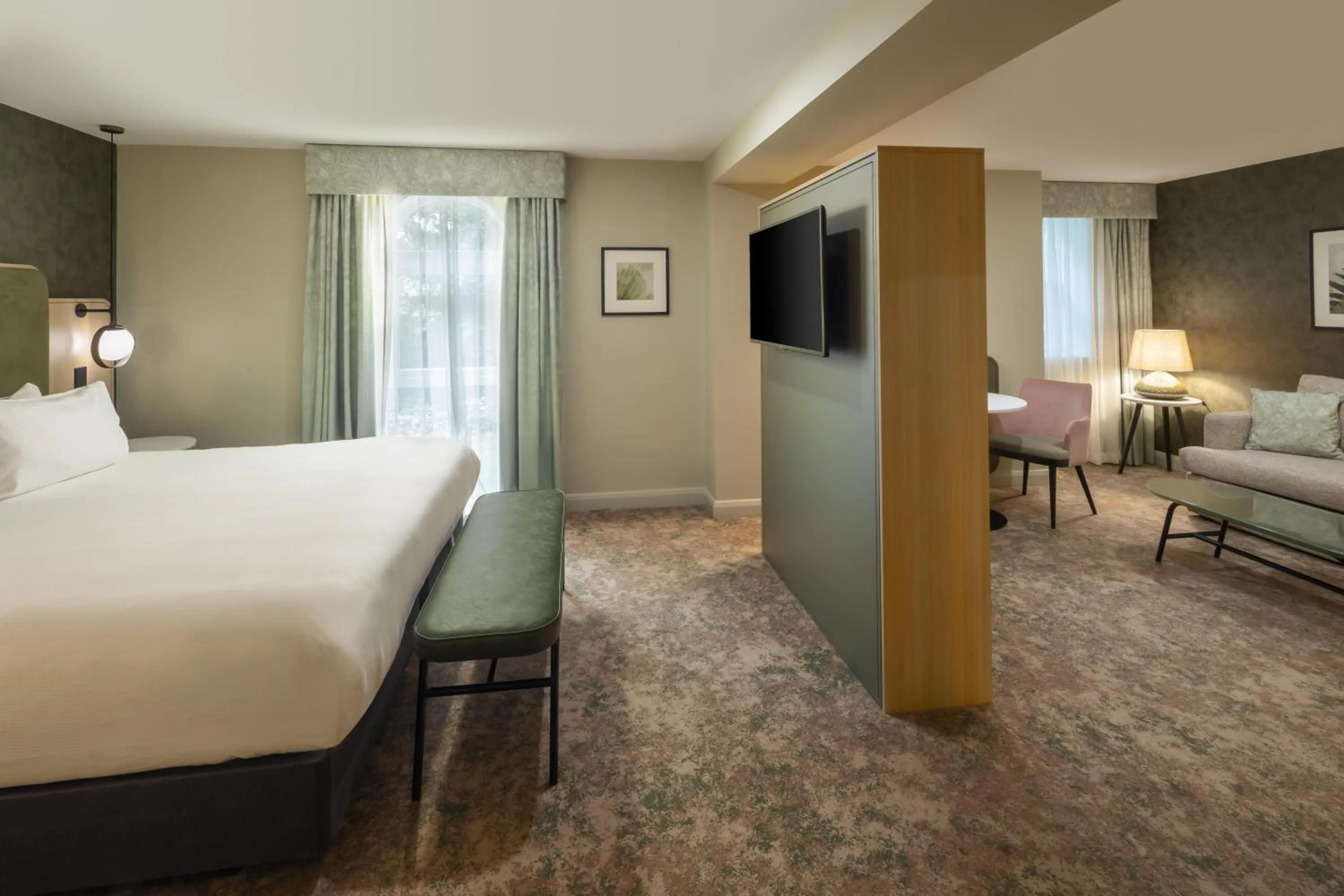 Bed in DoubleTree by Hilton Chester