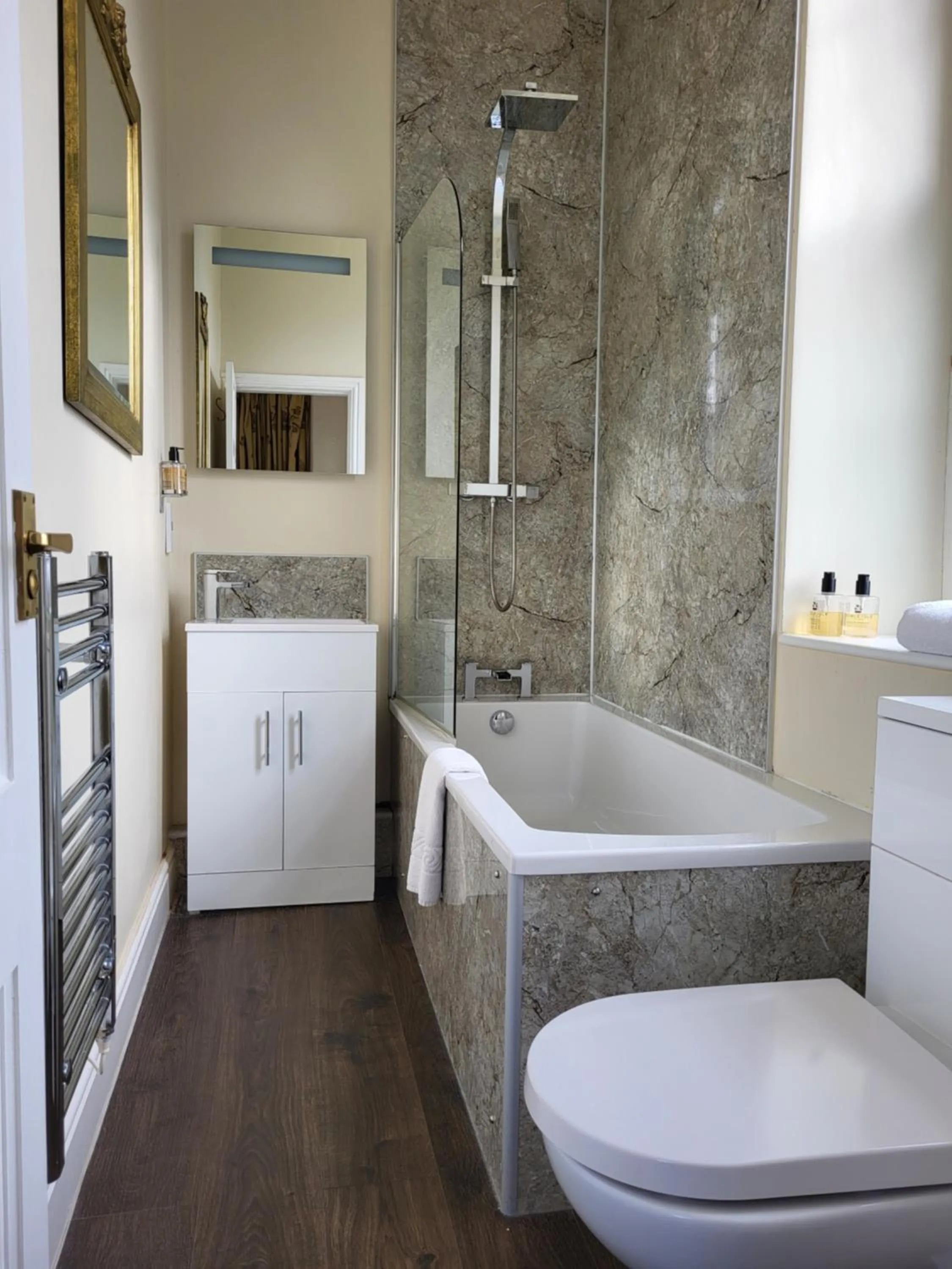 Bathroom in Hall Garth Hotel Darlington, Sure Hotel Collection by BW