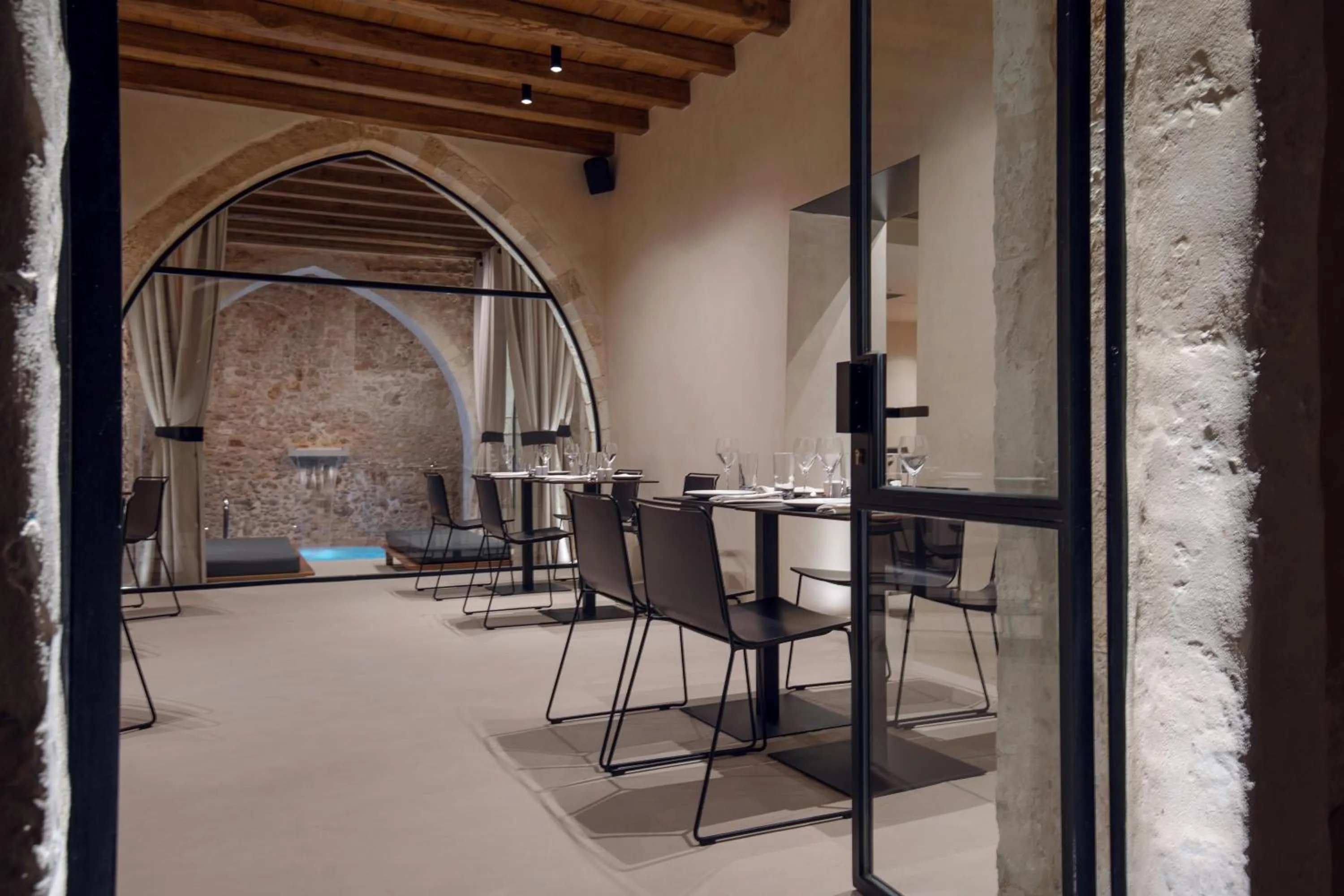 Restaurant/places to eat in Monastery Estate Venetian Harbor