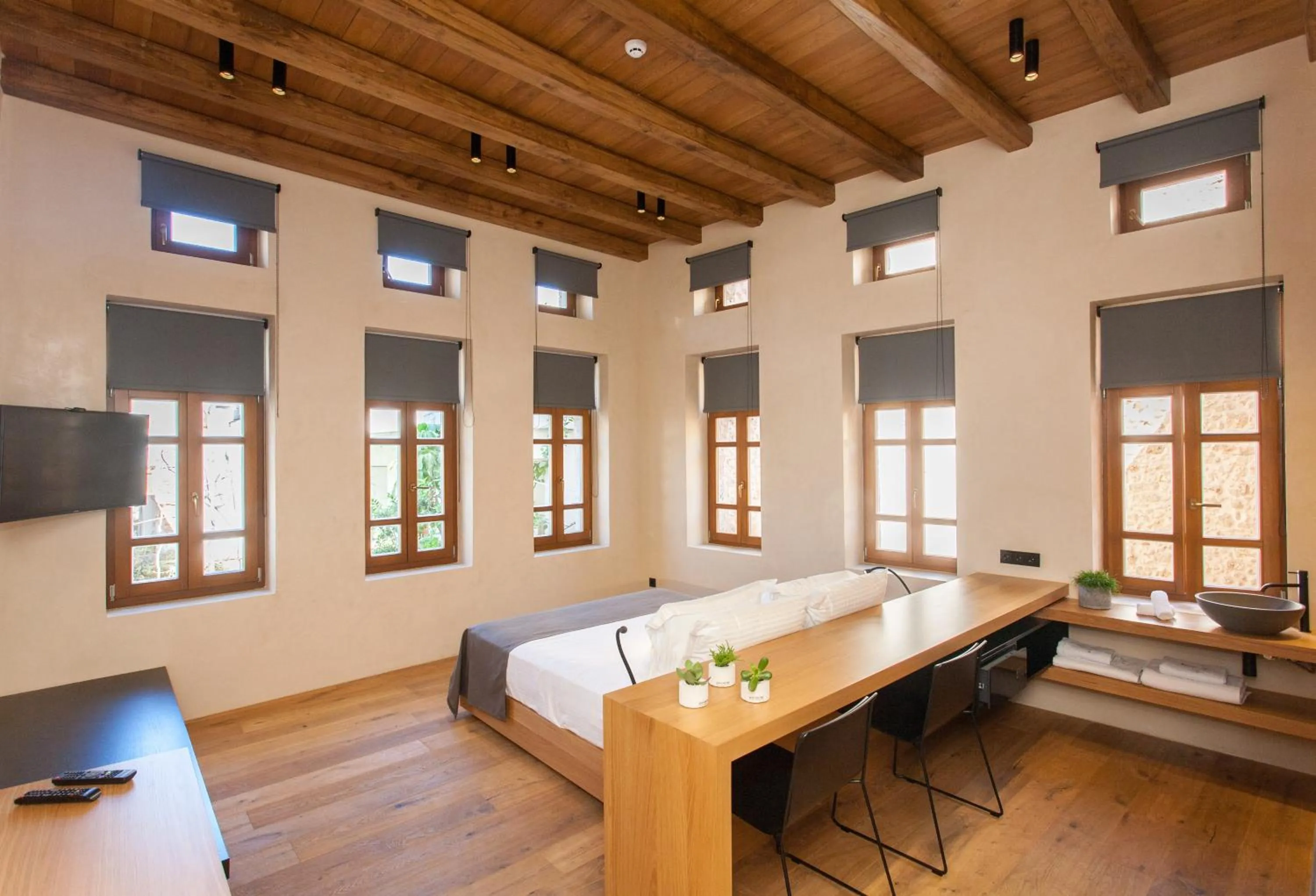 Bedroom, Bed in Monastery Estate Venetian Harbor