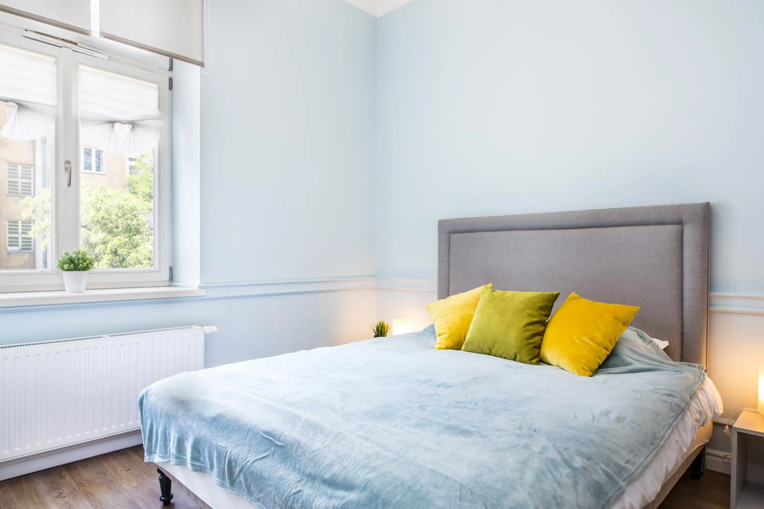 Bed in Cracow Rentals Zacisze