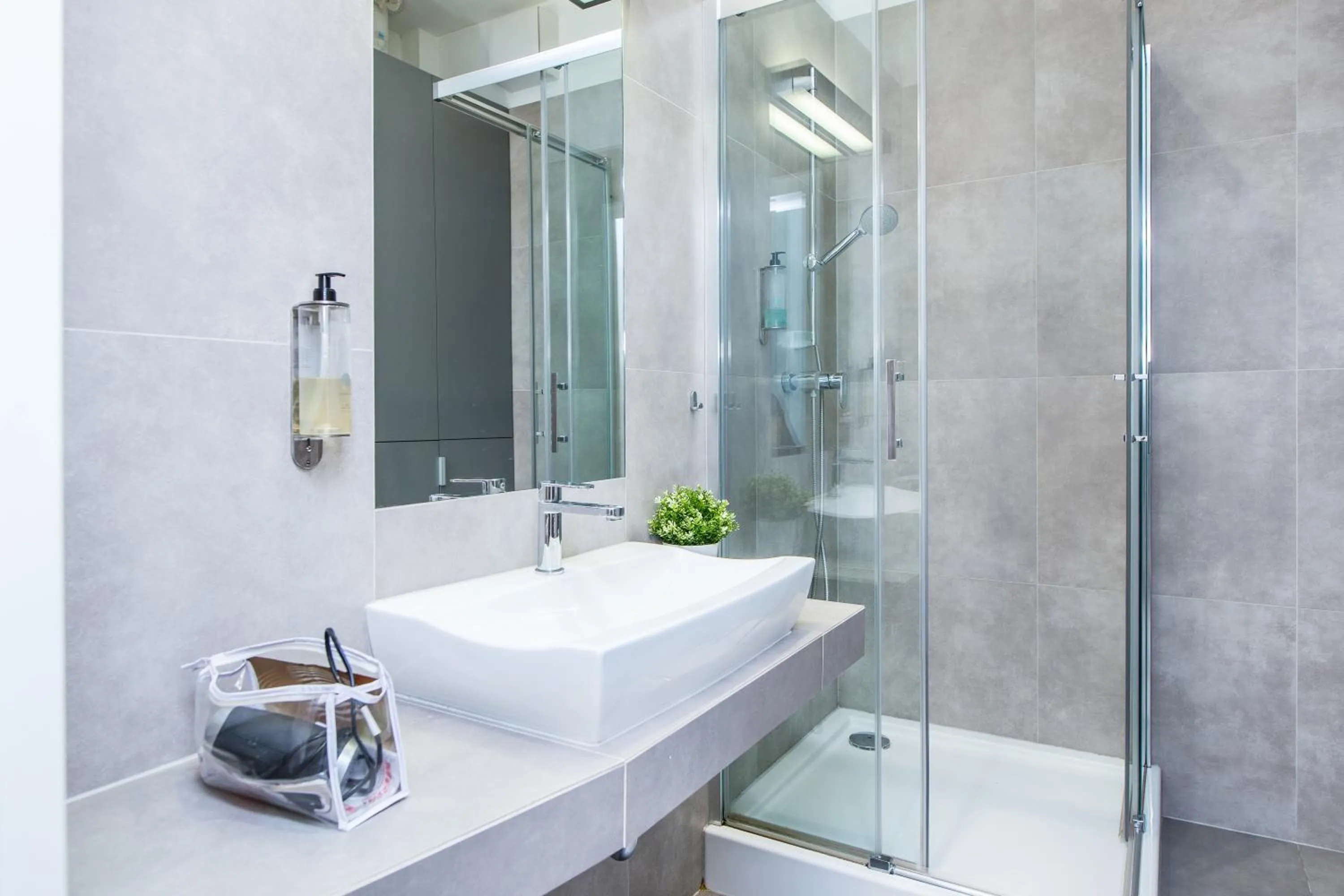 Toilet in Cracow Rentals Zacisze