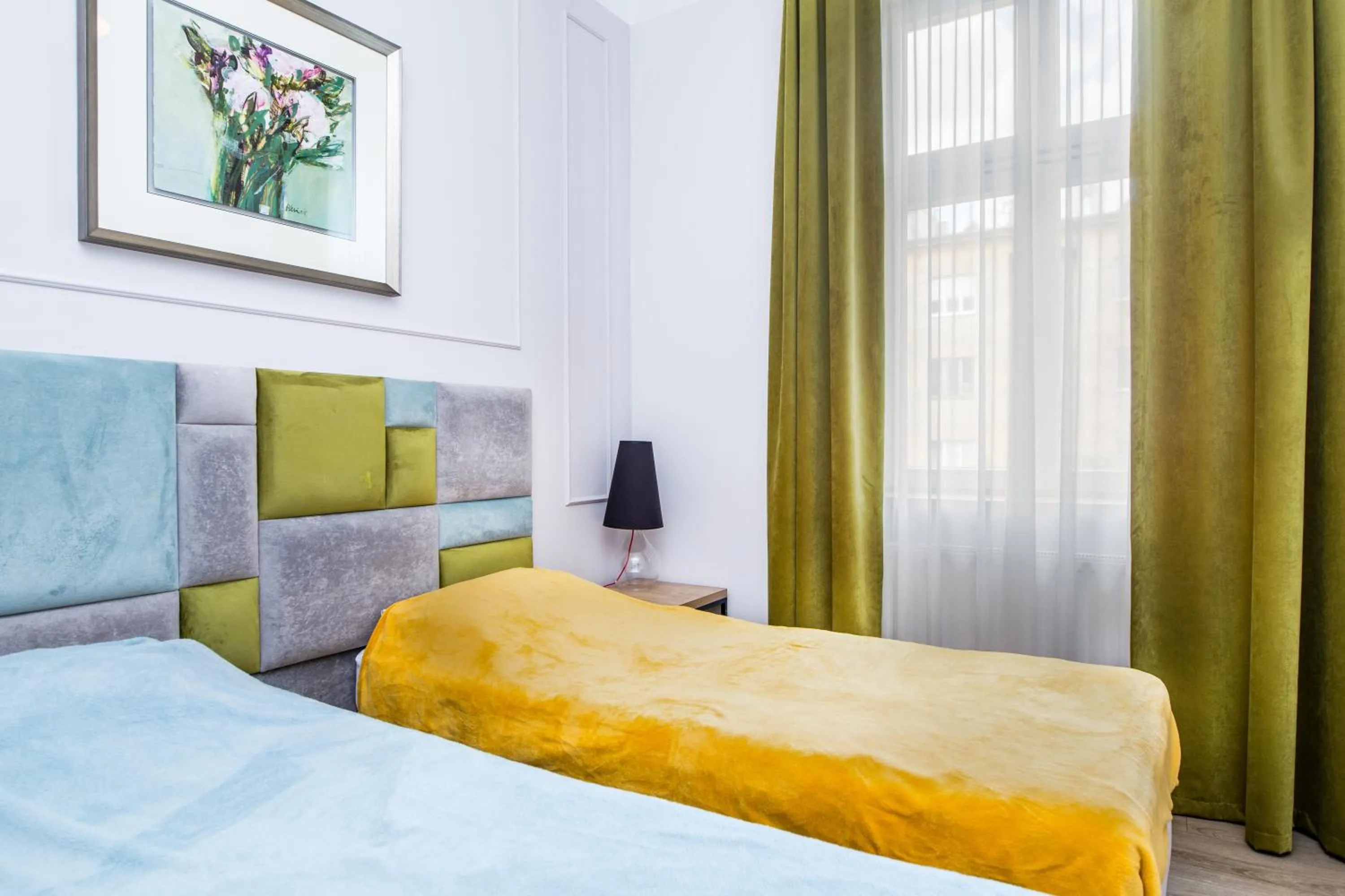 Bed in Cracow Rentals Zacisze