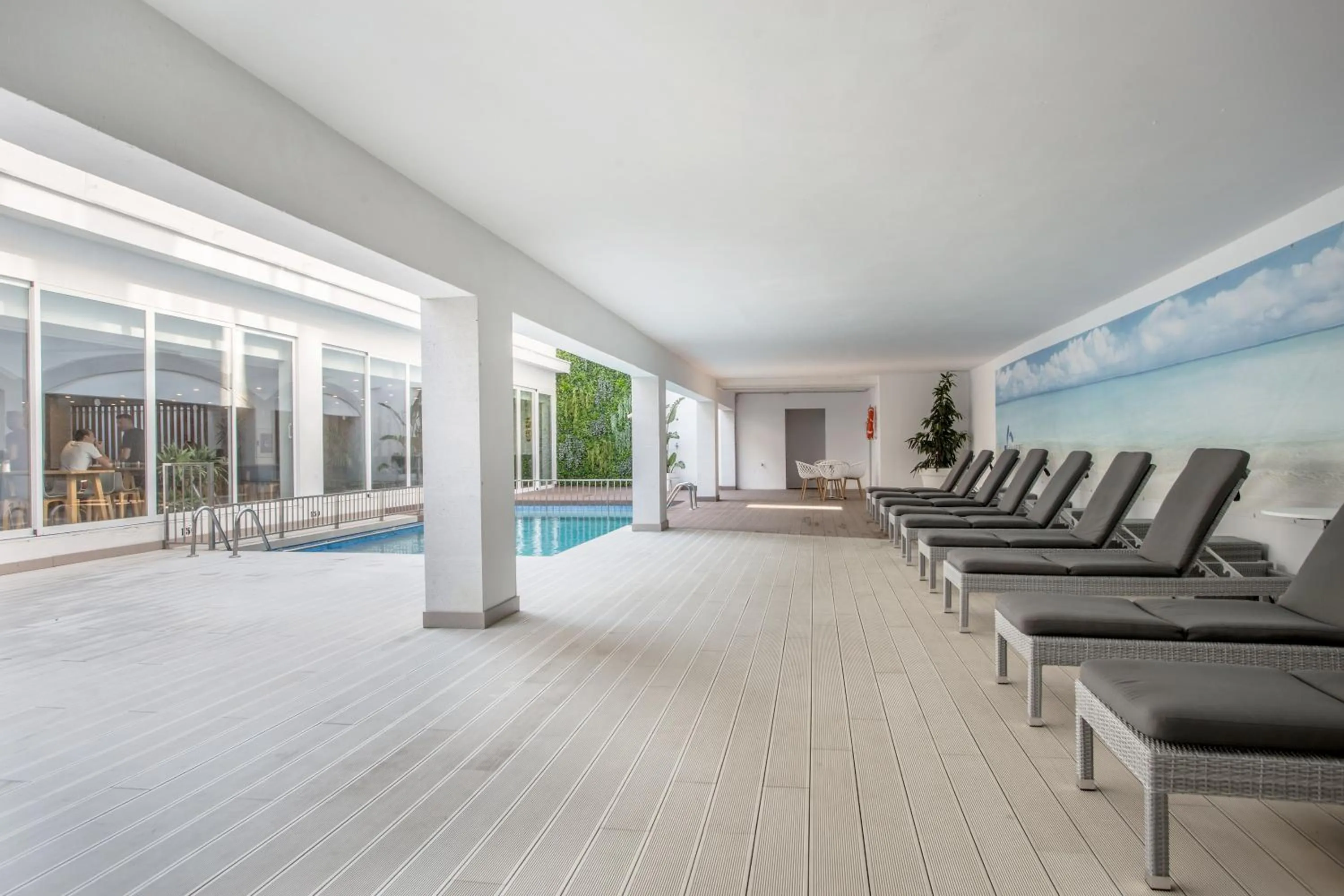 Swimming pool in Planet Hotels ONE - Adults Only 16 years