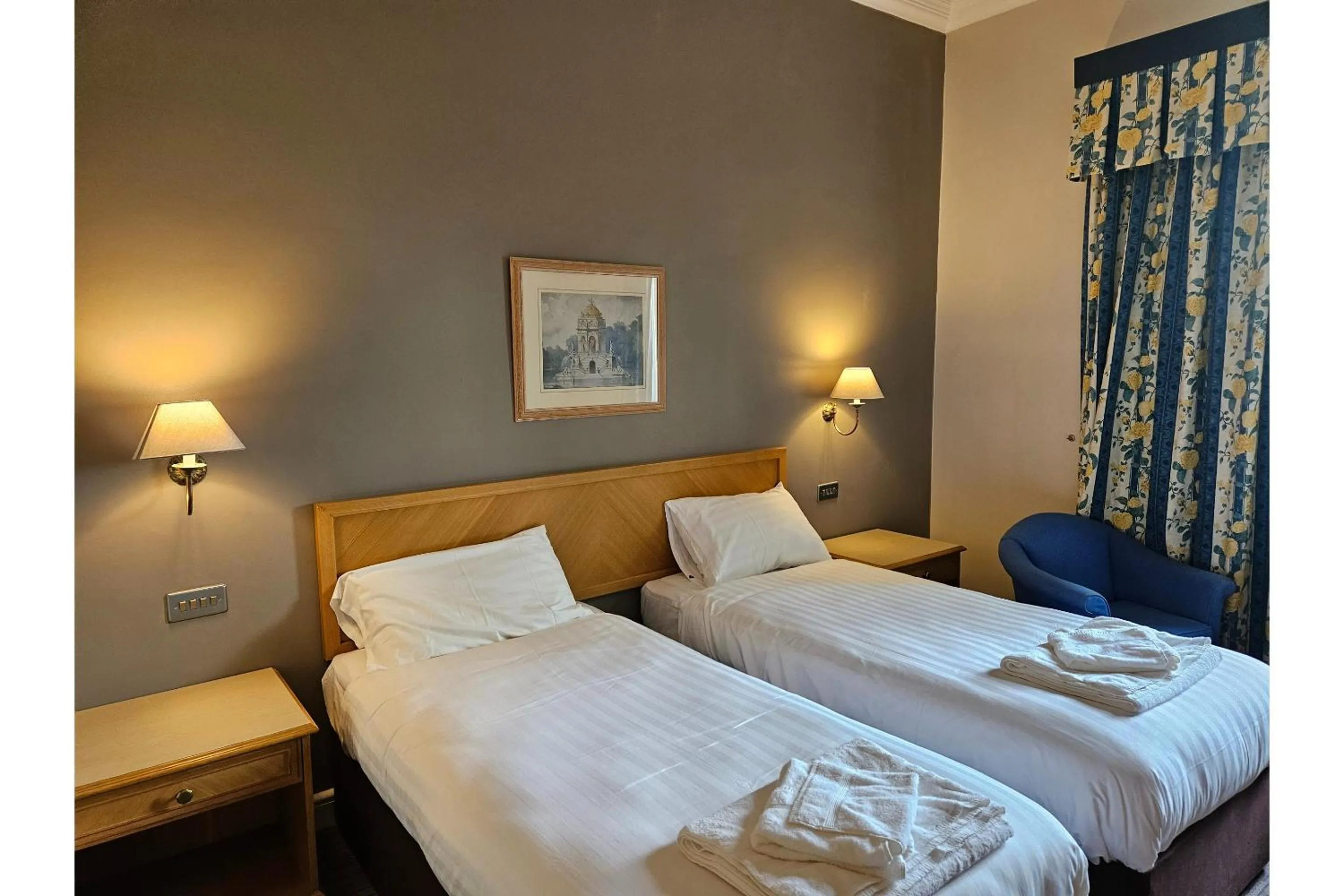 Bedroom, Bed in OYO Blaby Westfield Hotel