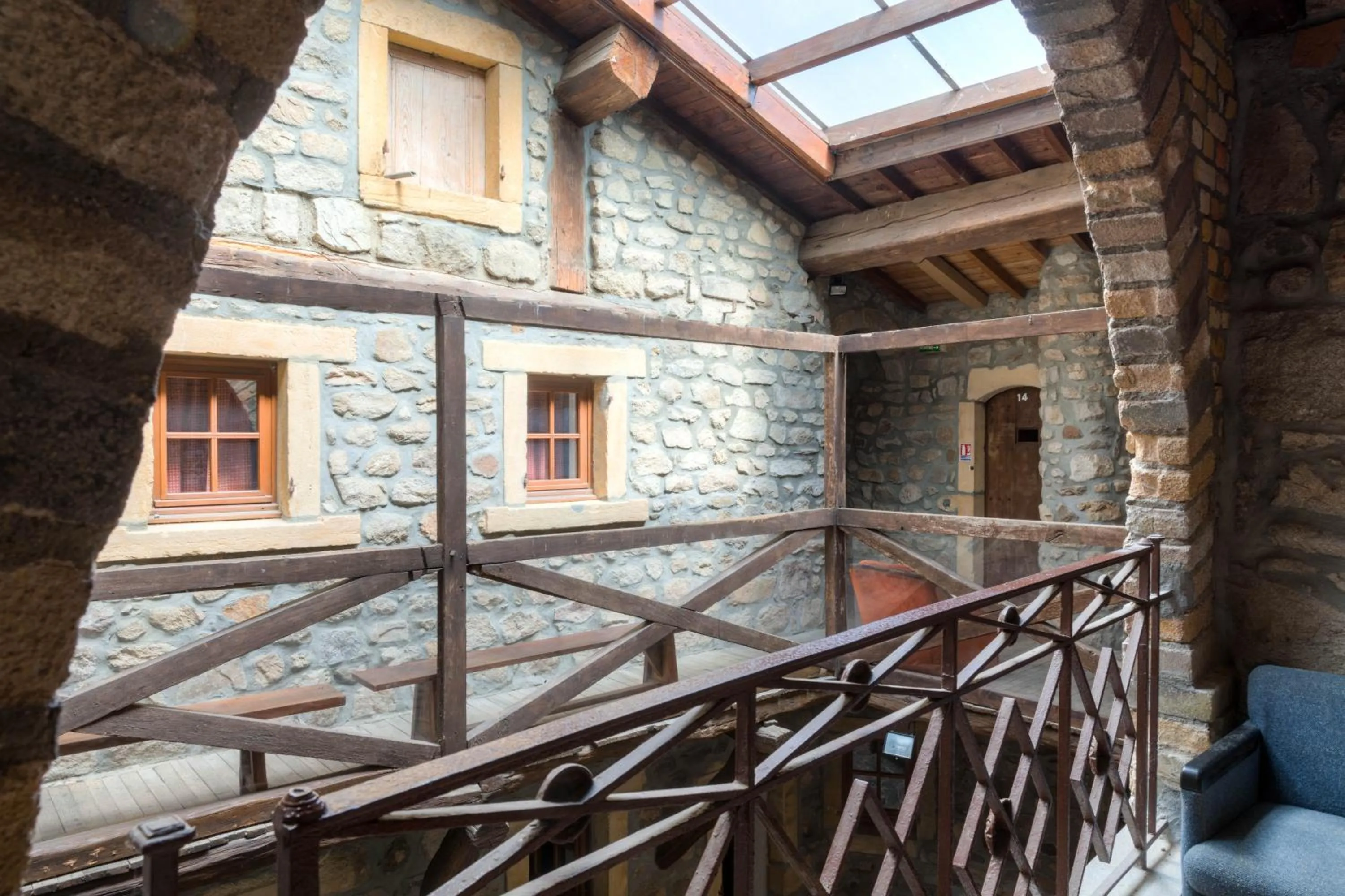 Balcony/Terrace in Aux Prisons de Montagny