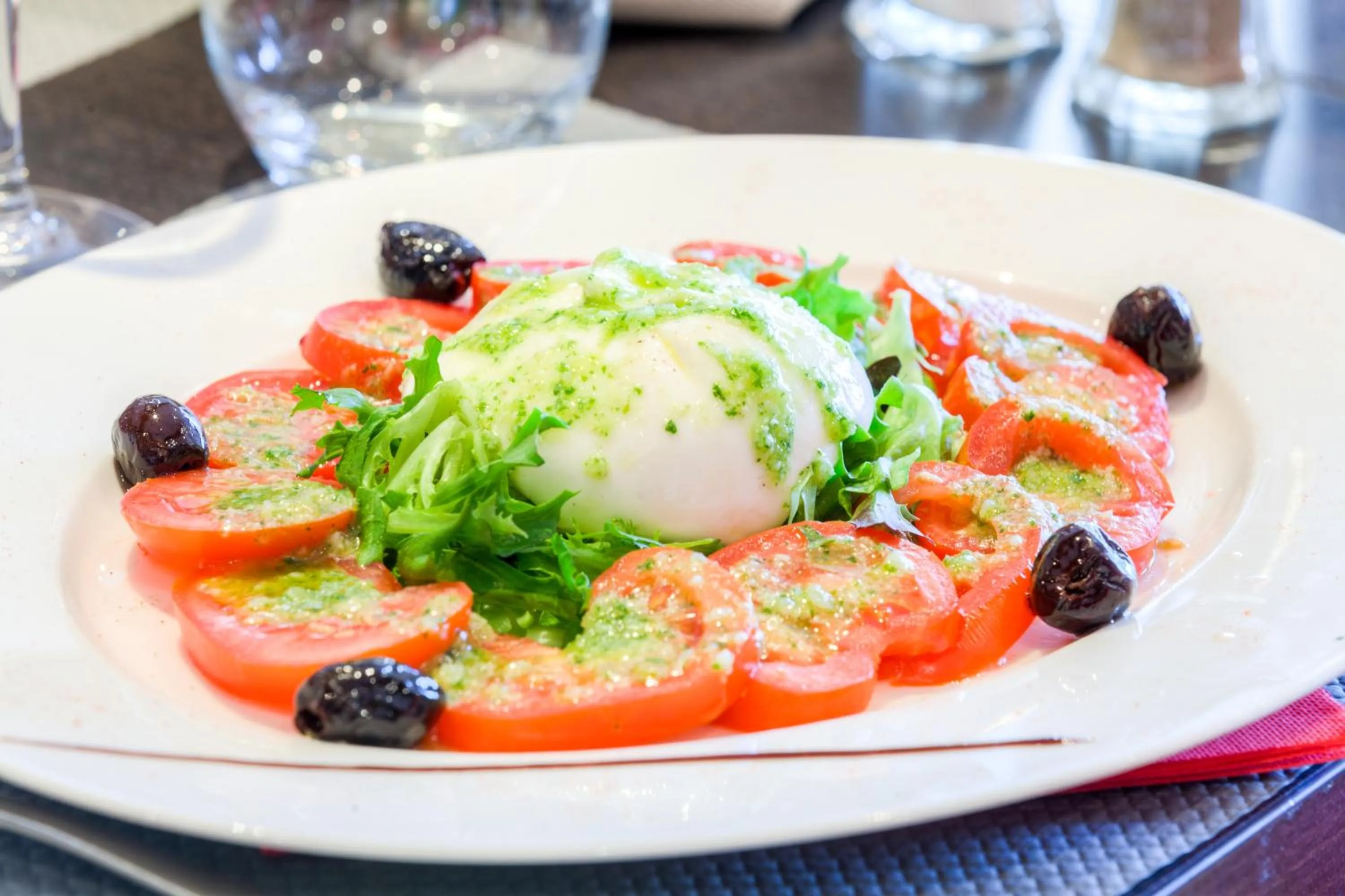 Food close-up in Aux Prisons de Montagny