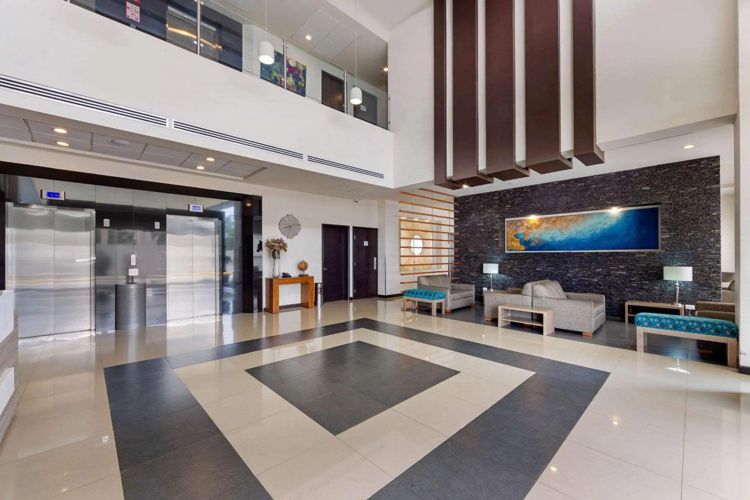 Lobby or reception in Sleep Inn Monterrey San Pedro