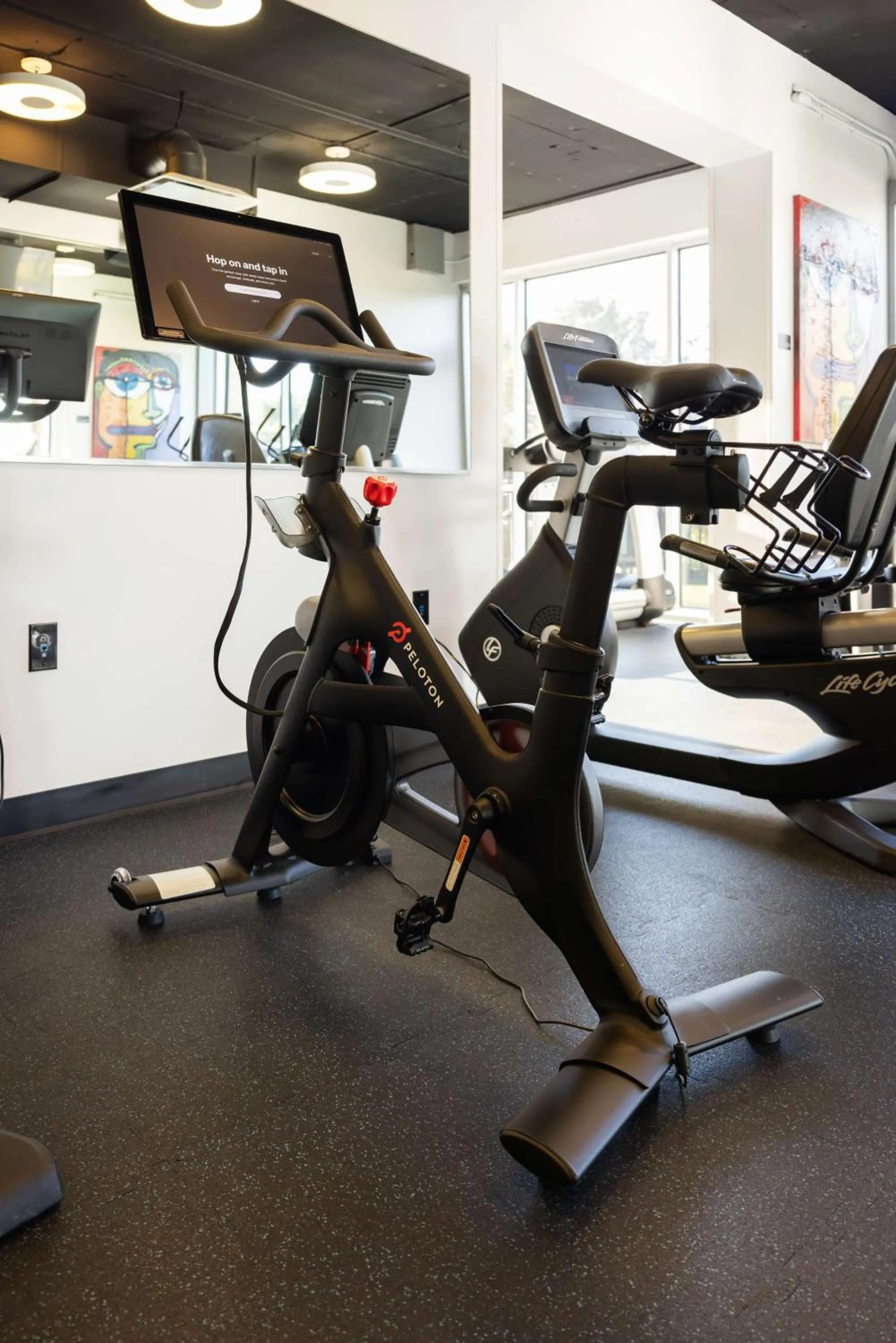 Fitness centre/facilities in Lorenzo Hotel Dallas, Tapestry Collection by Hilton