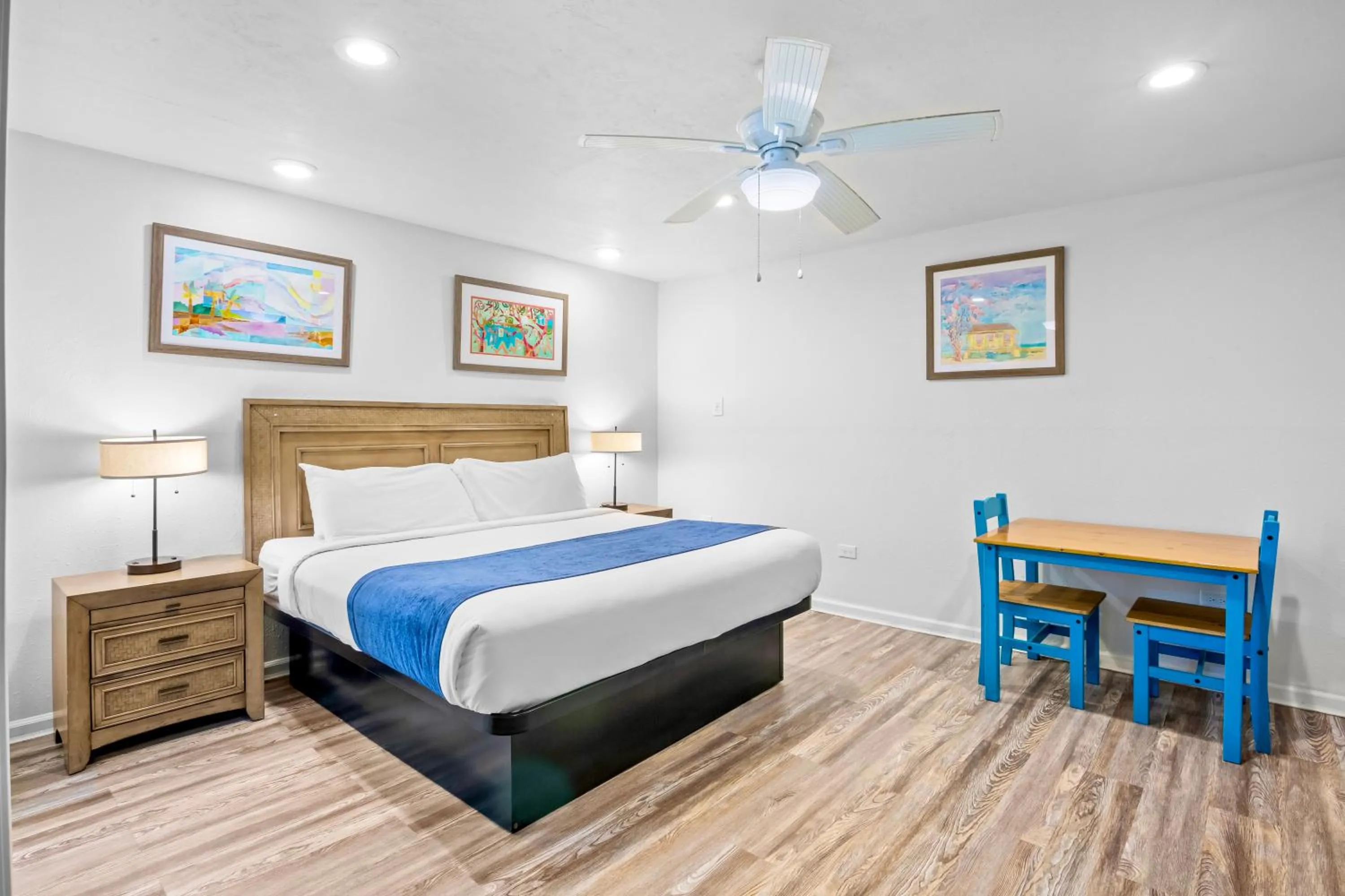 Bedroom, Bed in Coconut Cay Resort