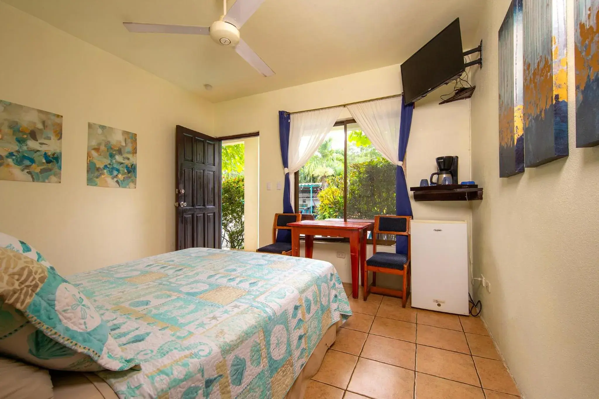 Double Room - single occupancy in Hotel Diversion Tropical Double Room - single occupancy in Hotel Diversion Tropical