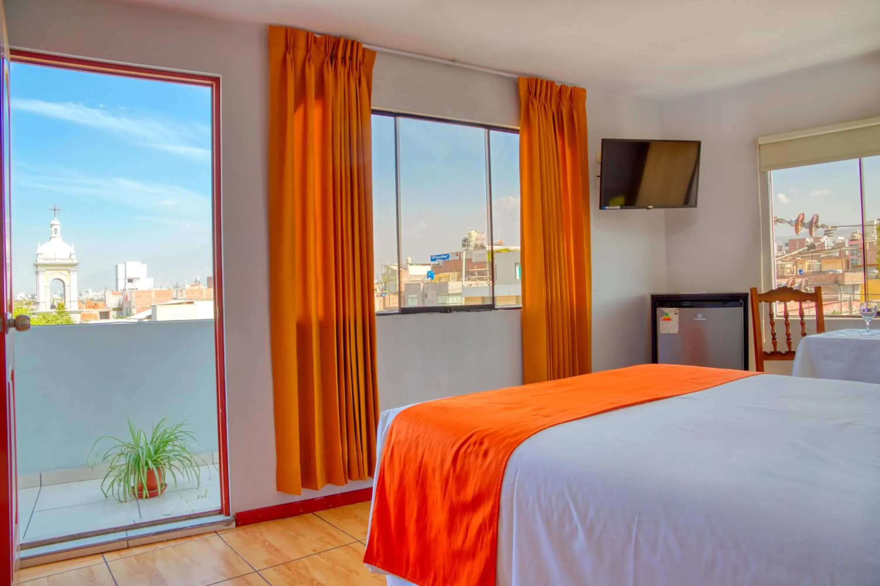 Double Room with Private Bathroom and Mountain View in Hotel Plaza San Antonio Arequipa Double Room with Private Bathroom and Mountain View in Hotel Plaza San Antonio Arequipa