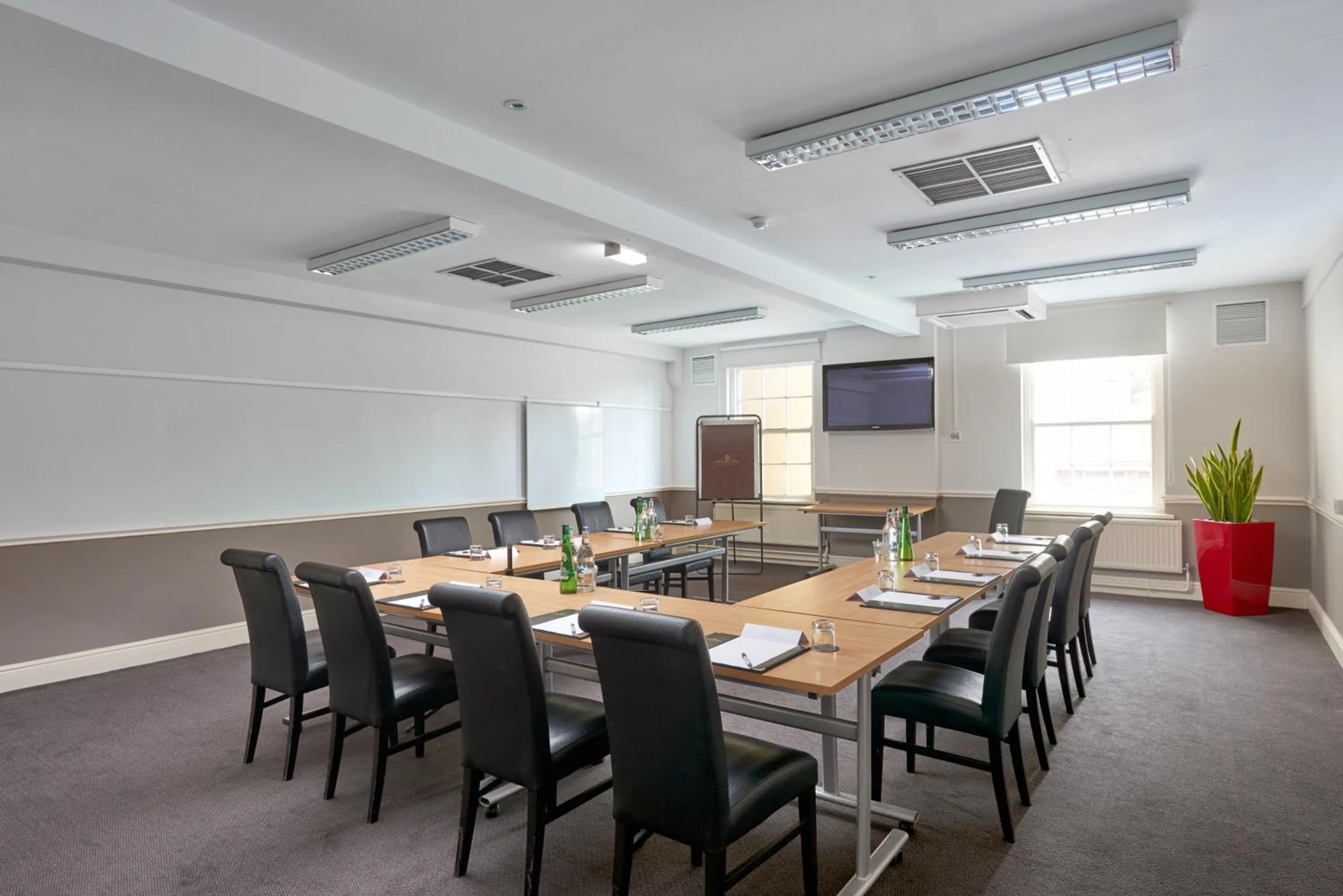 Meeting/conference room in The Regency Hotel