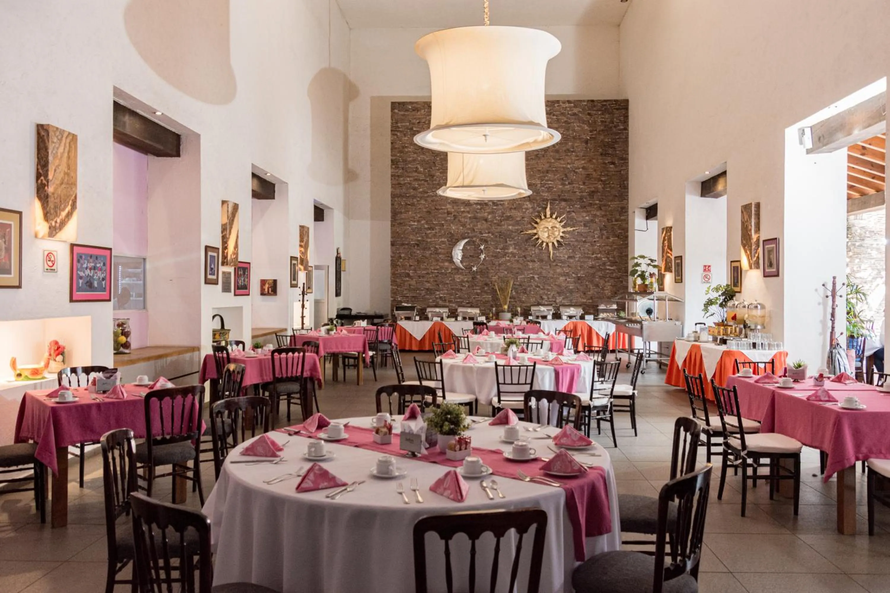 Restaurant/places to eat in Radisson Hotel Cuernavaca