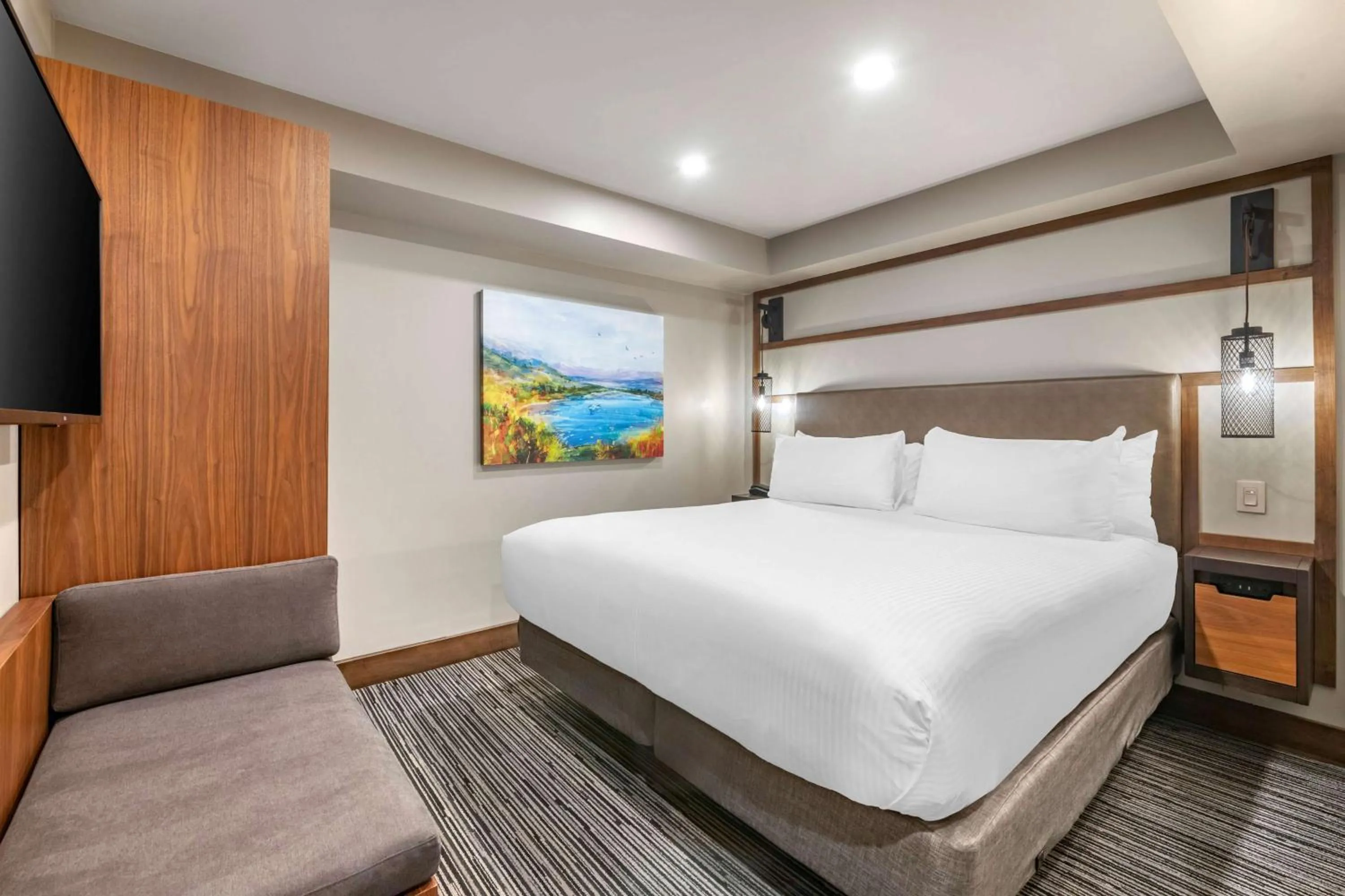 Bed in Hilton Vacation Club Tahoe Seasons Lake Tahoe