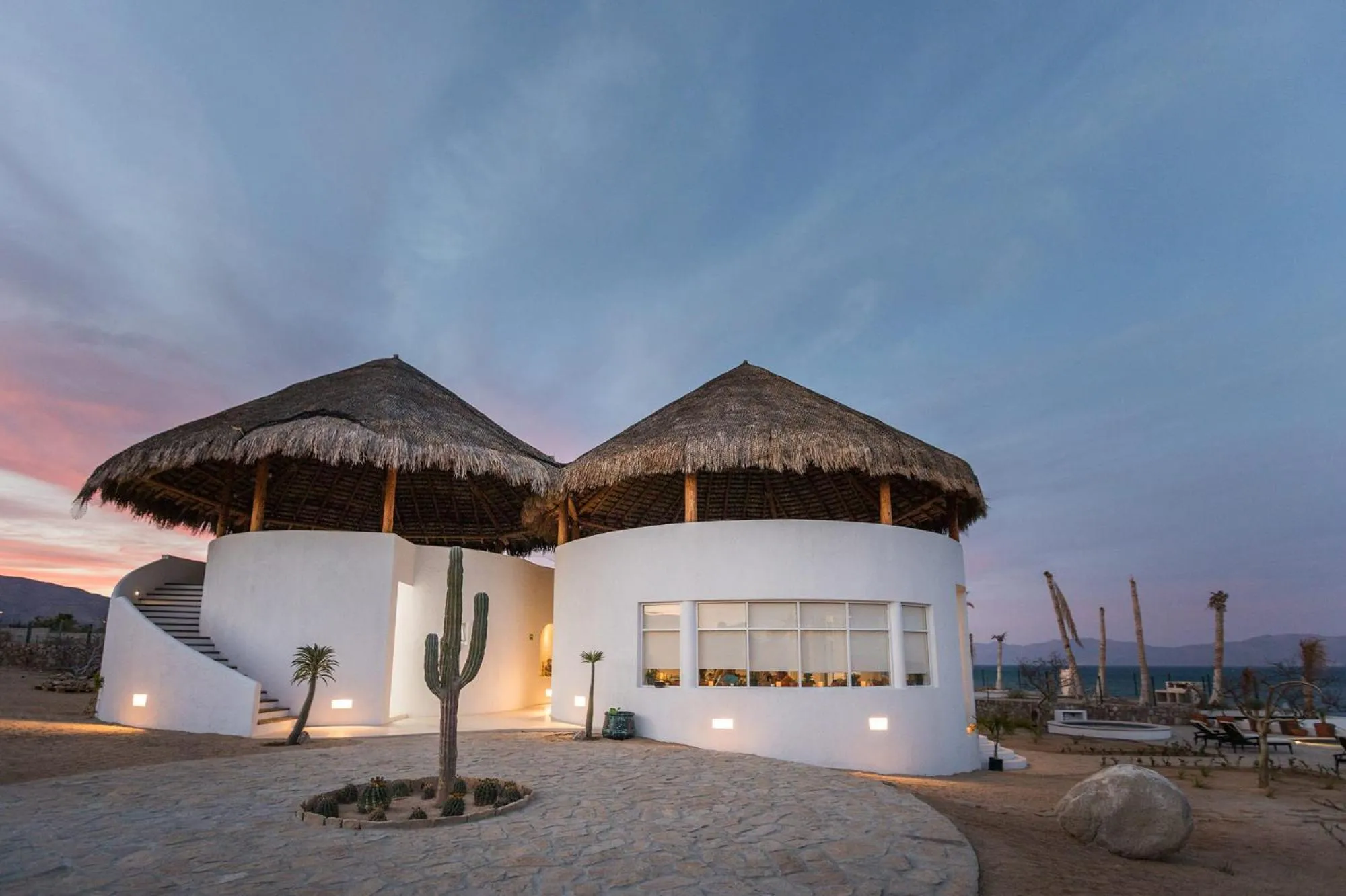 Property building in Hotel Boutique Casa Tara