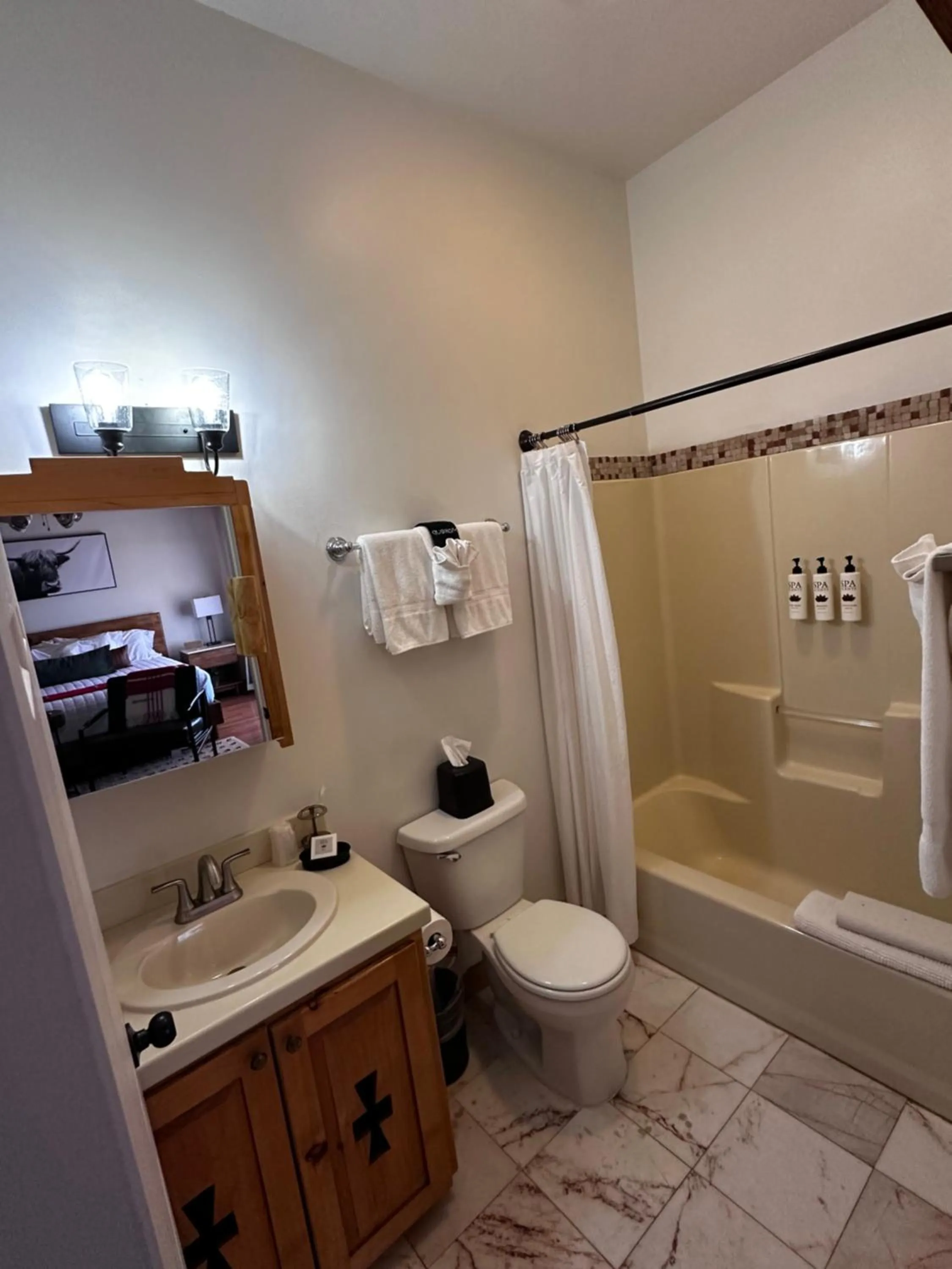 Adobe Rose Boutique Inn