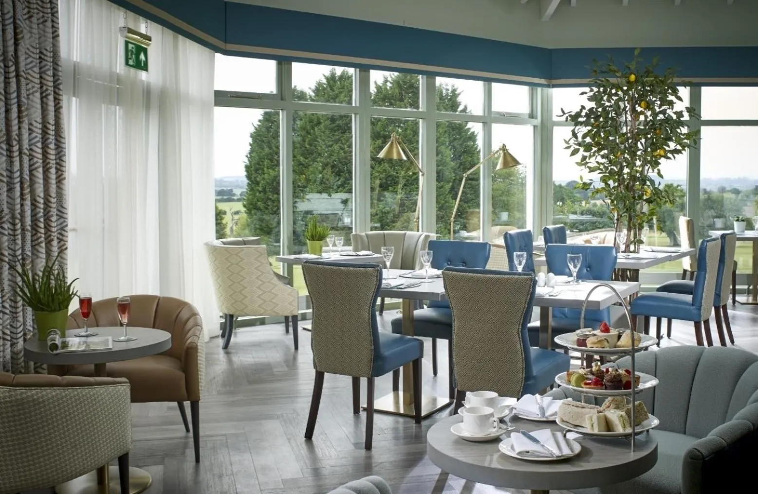 Restaurant/places to eat in Tewkesbury Park