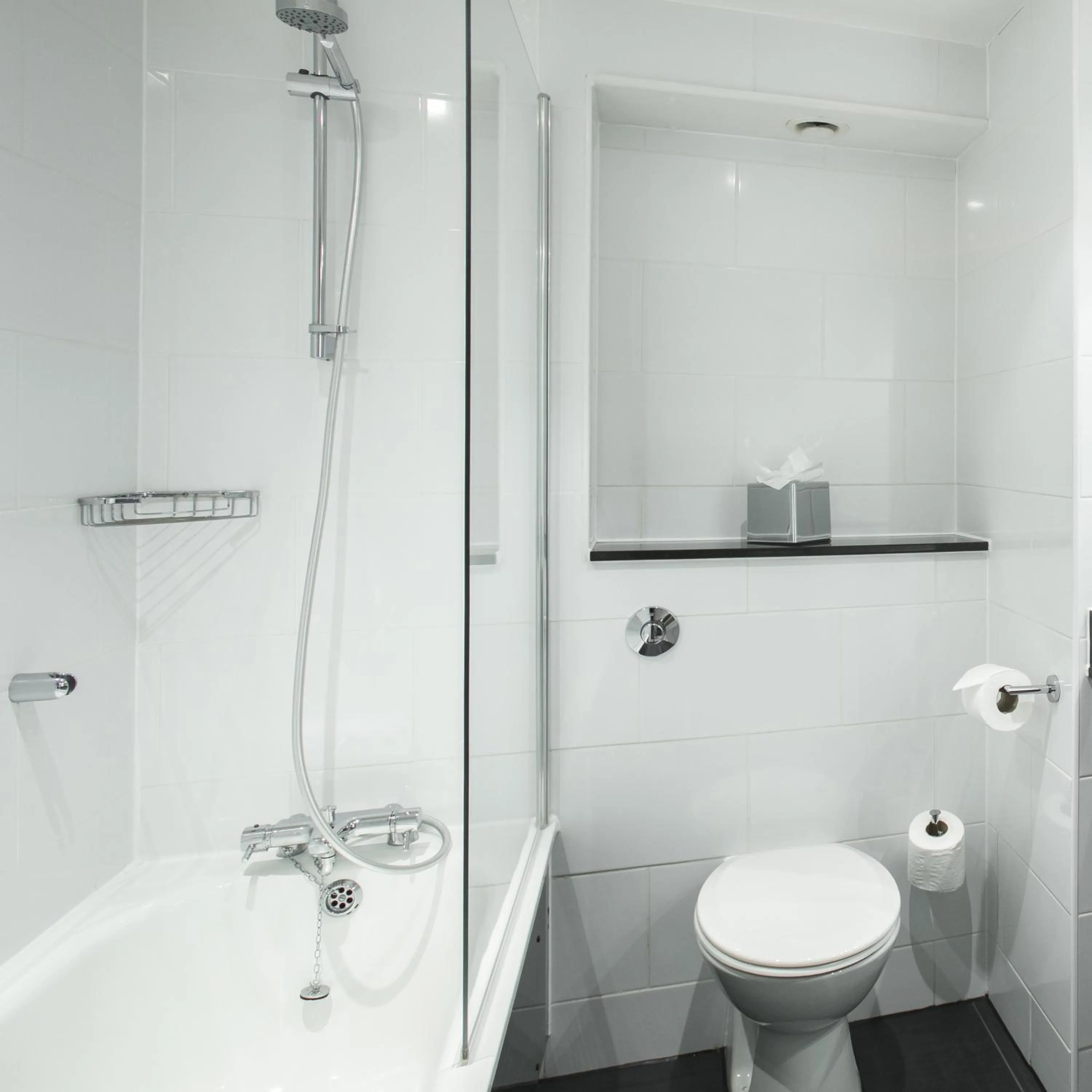 Shower in Crowne Plaza Harrogate by IHG