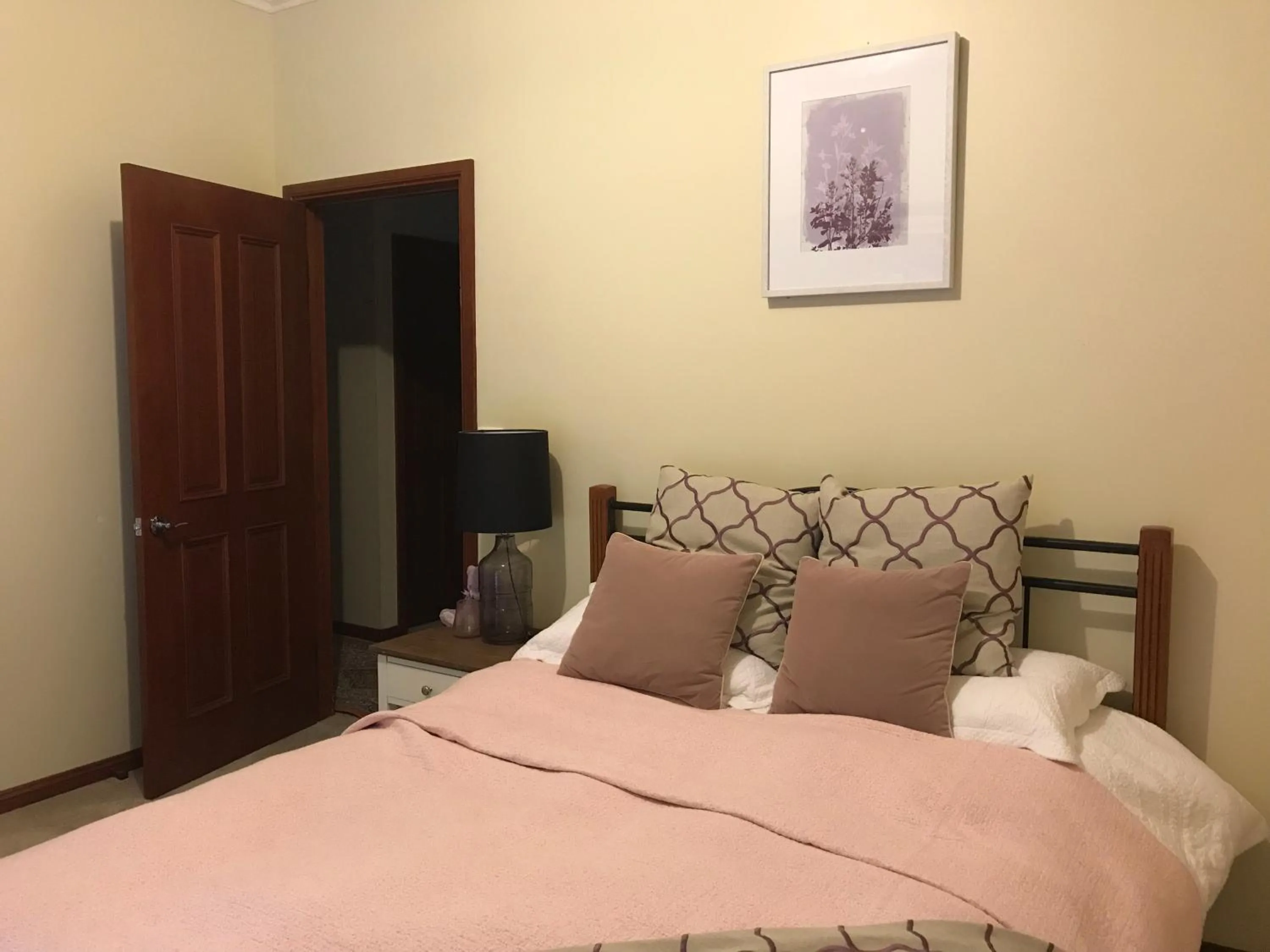 Bed in Helen's Homestead