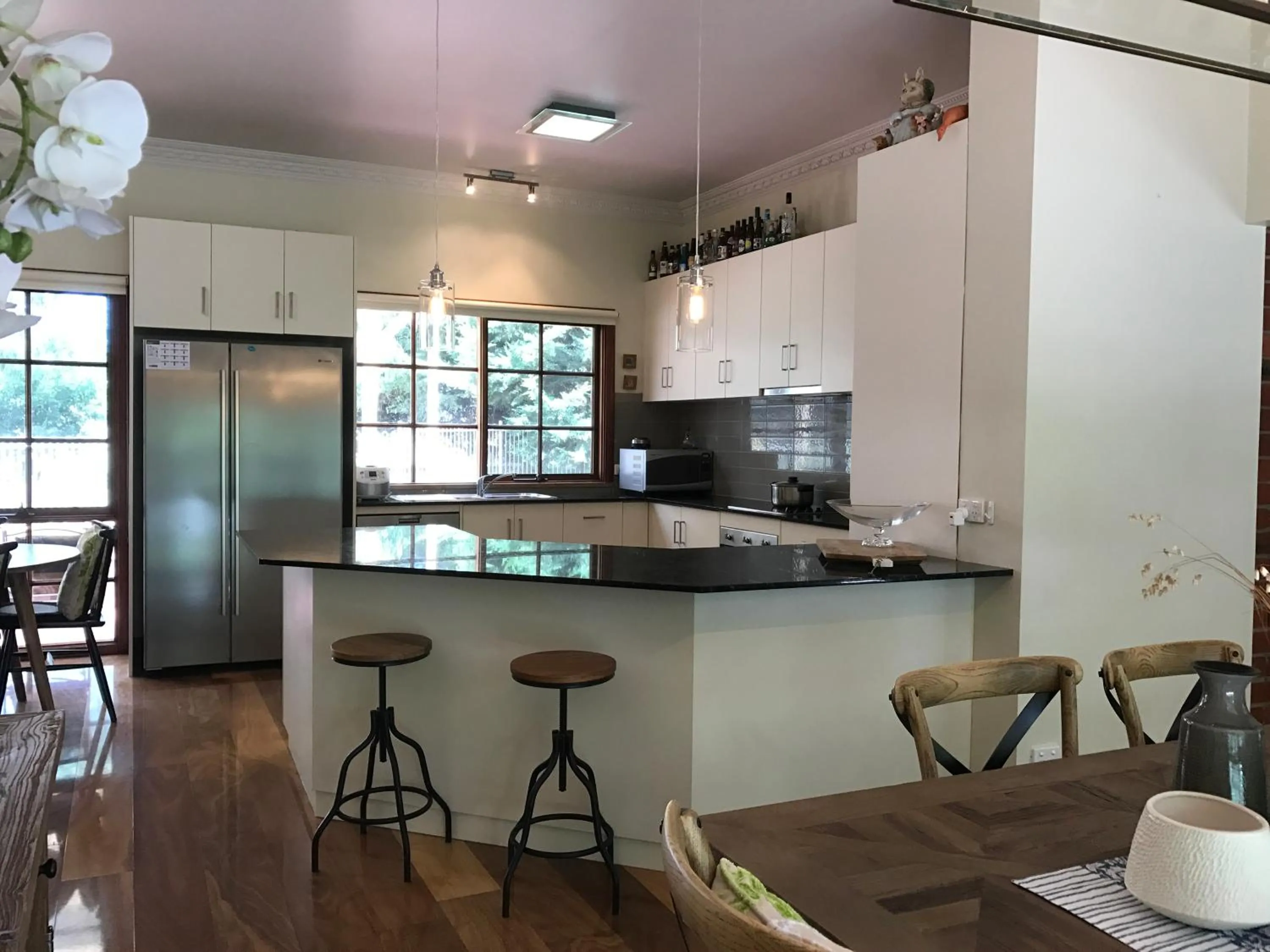 Communal kitchen in Helen's Homestead