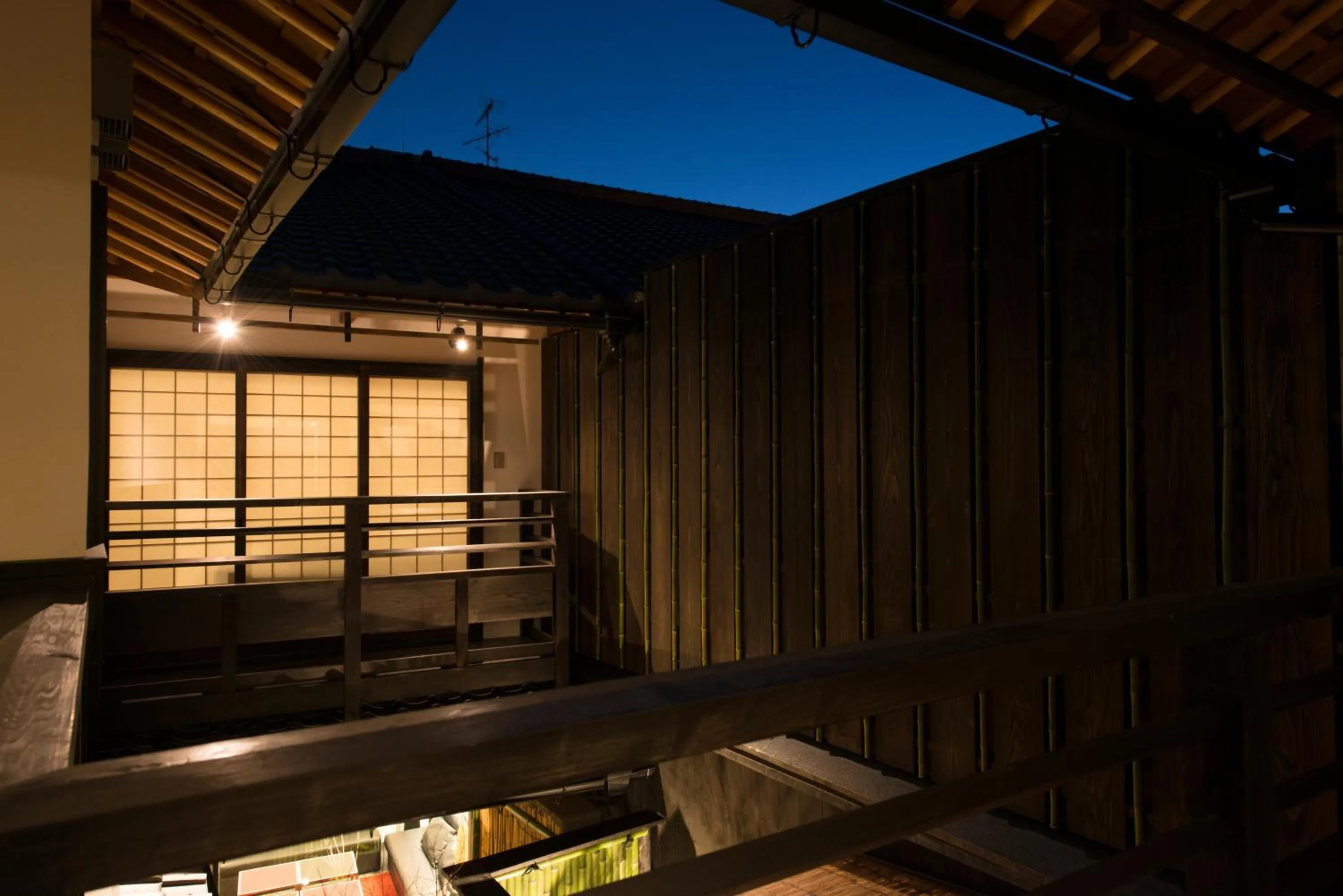 Property building in Kamishichiken Oku