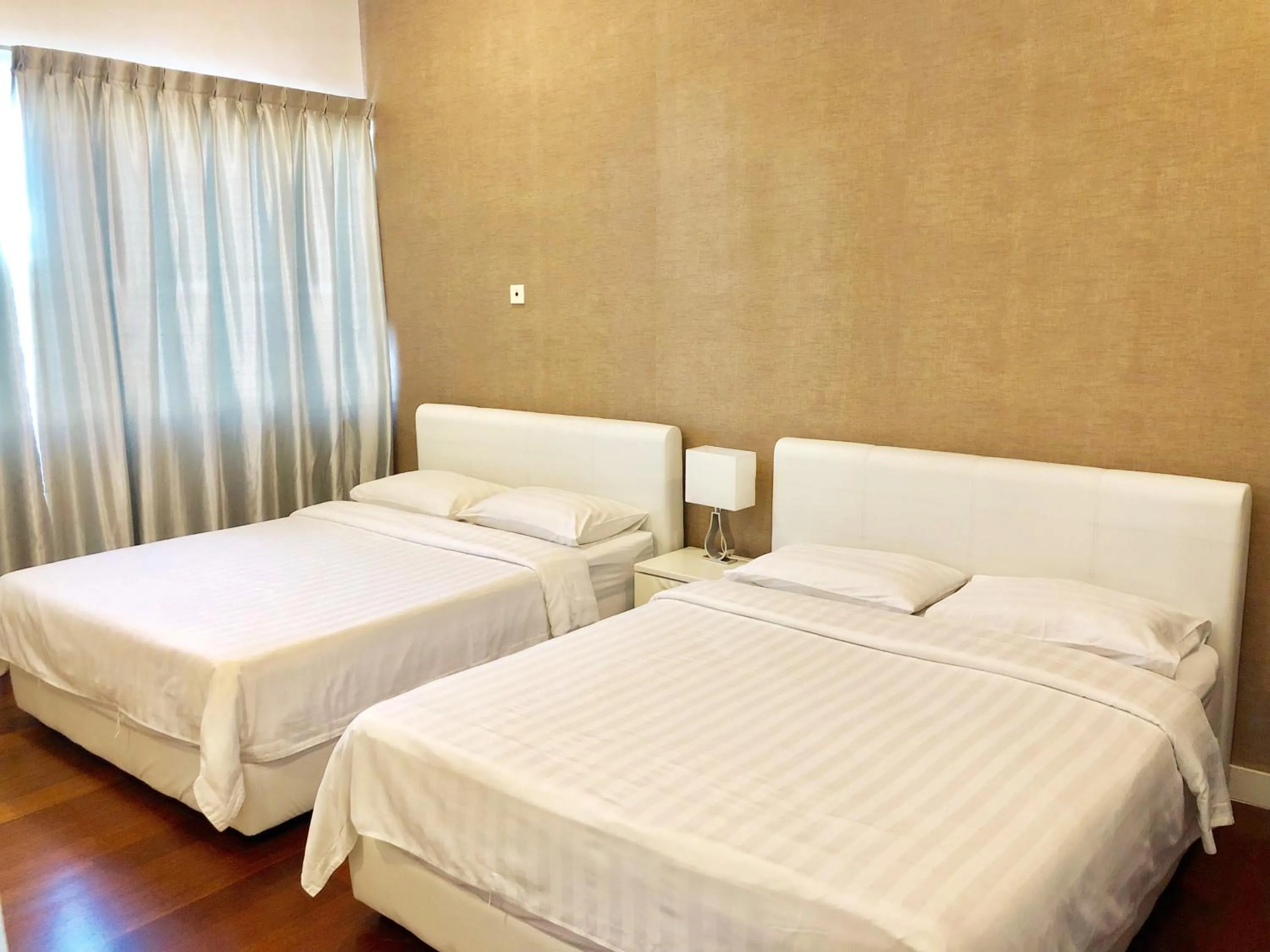 Bed in Borneo Coastal Residence @ IMAGO Mall